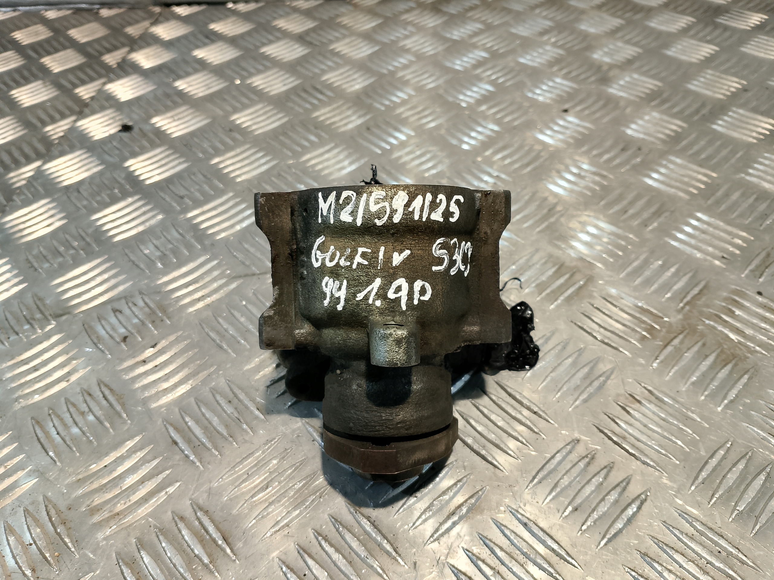 Pompa servosterzo VW VOLKSWAGEN GOLF IV 4 1.9 D