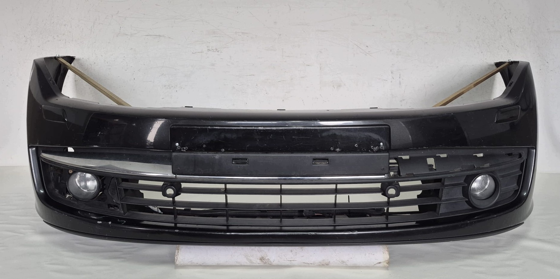 RENAULT LAGUNA III 3 07-13 bumper front front SPR PDC 620220001R