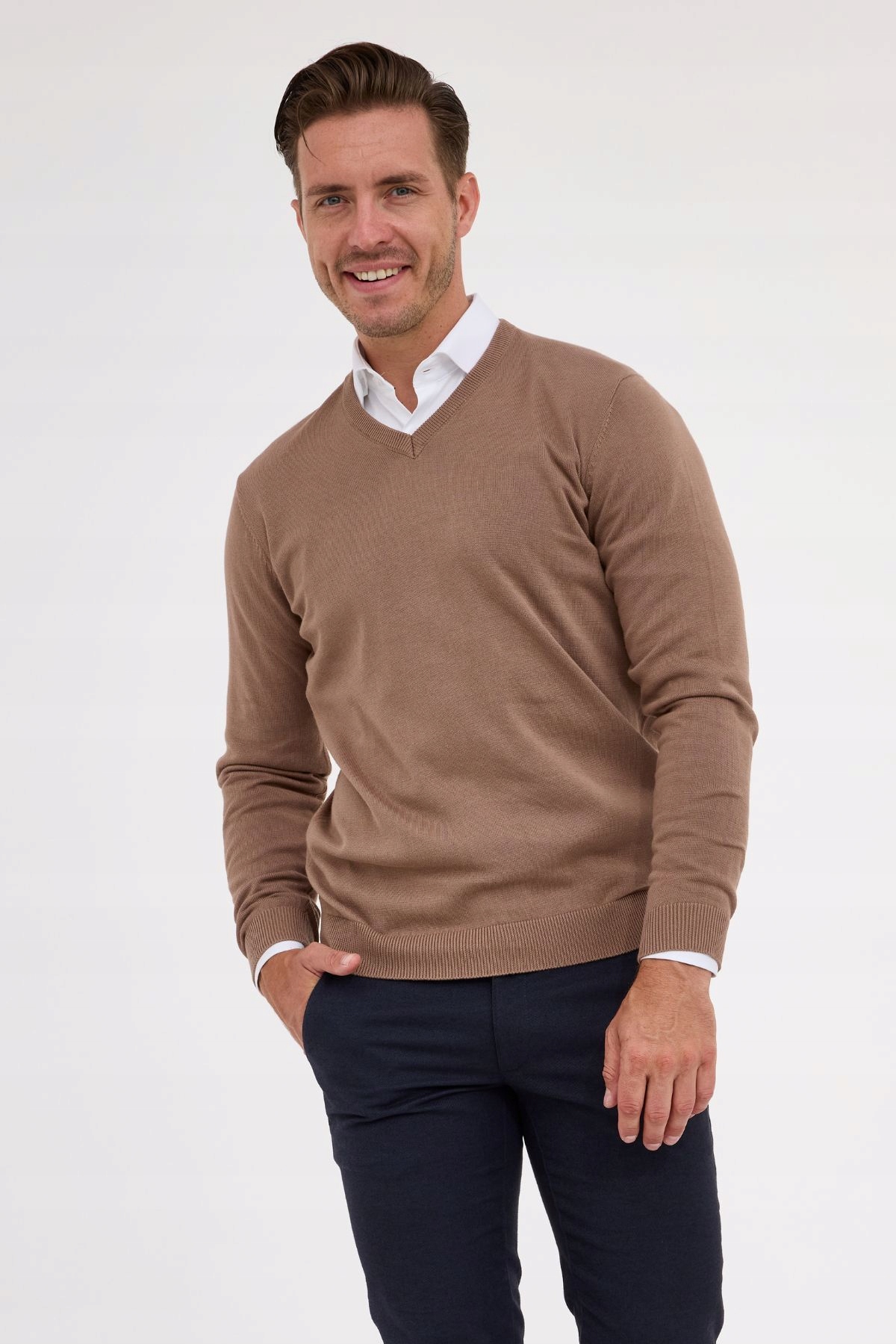 Béžový pánský svetr V-neck XL