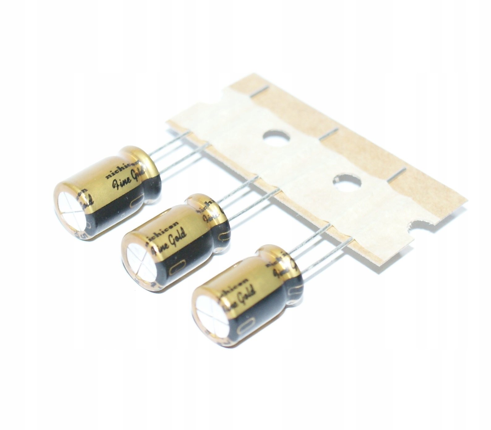 

Audiofilski Nichicon Fg 47uF/50V 3 szt. (#644)