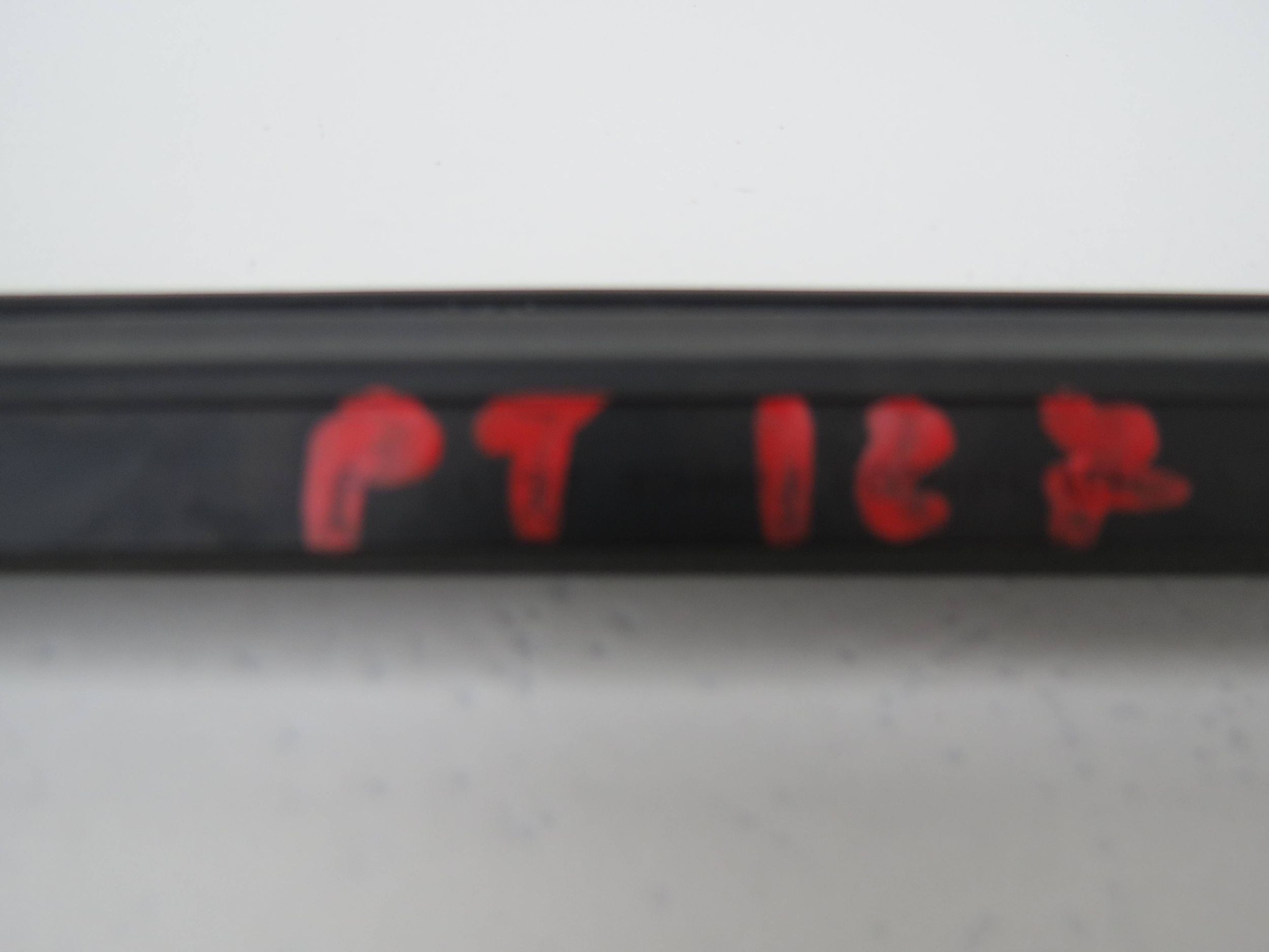 gasket rubber door left / right rear part VOLVO XC90