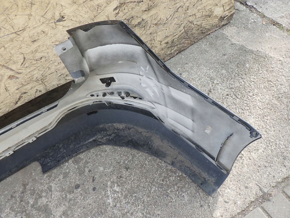 FORD FOCUS MK4 IV KOMBI 18- Stoßstange hinten