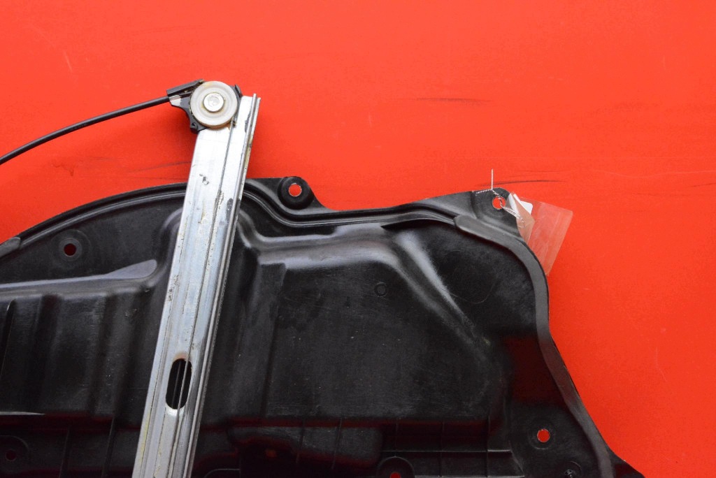 window regulator left front EU D6515997X MAZDA 2 II DE 5D HB 07-10