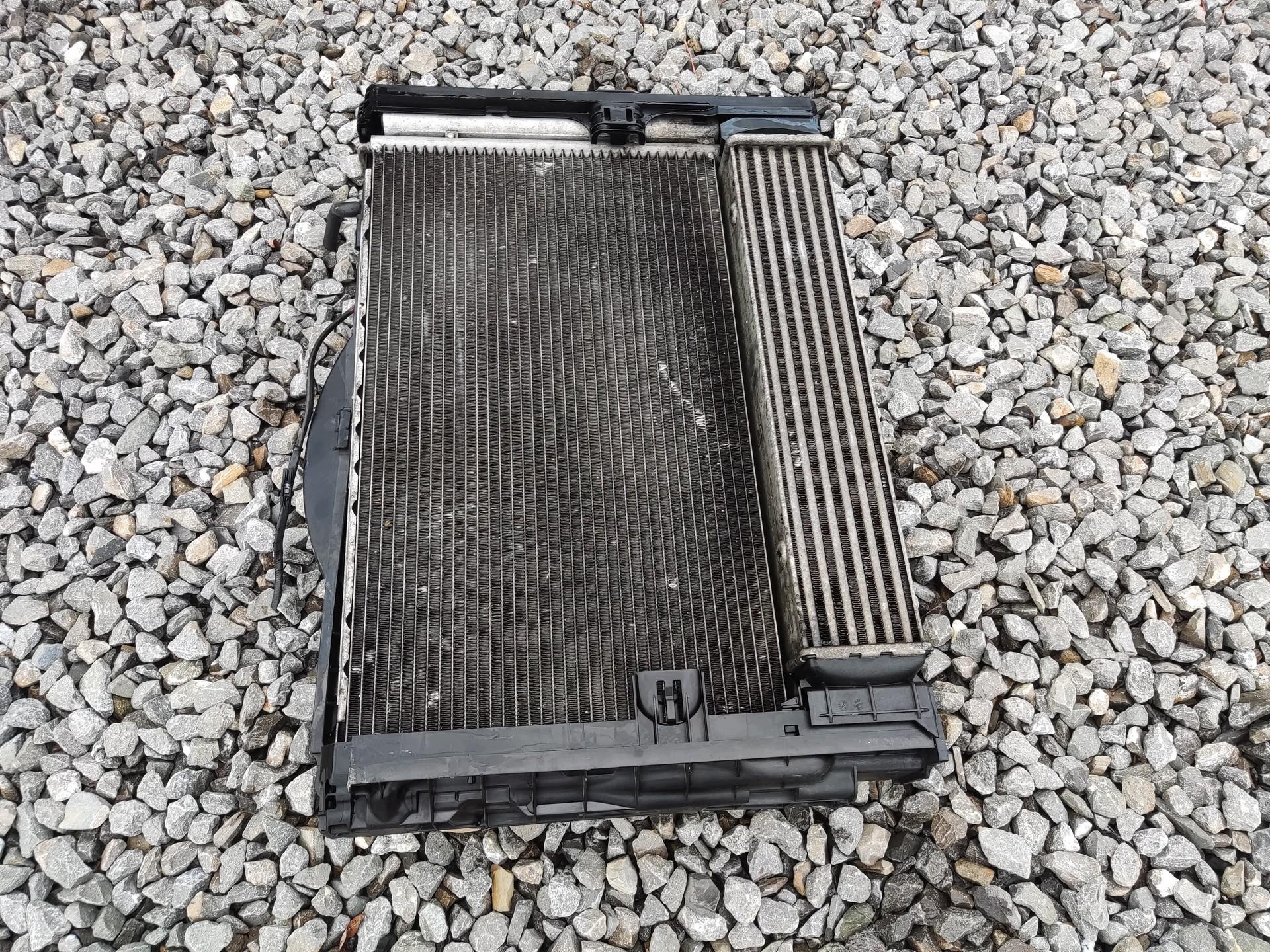 KOMPLET hűtők hűtők ventilátor BMW 1 E81 E82 E87 E88 2.0D 2007-2013