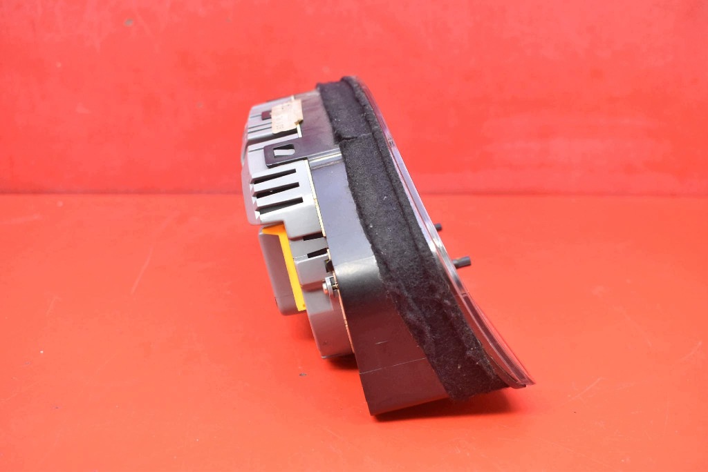 dials dials EU 8D0919034B AUDI A4 B5 1.6 8V 101 KM 94-99