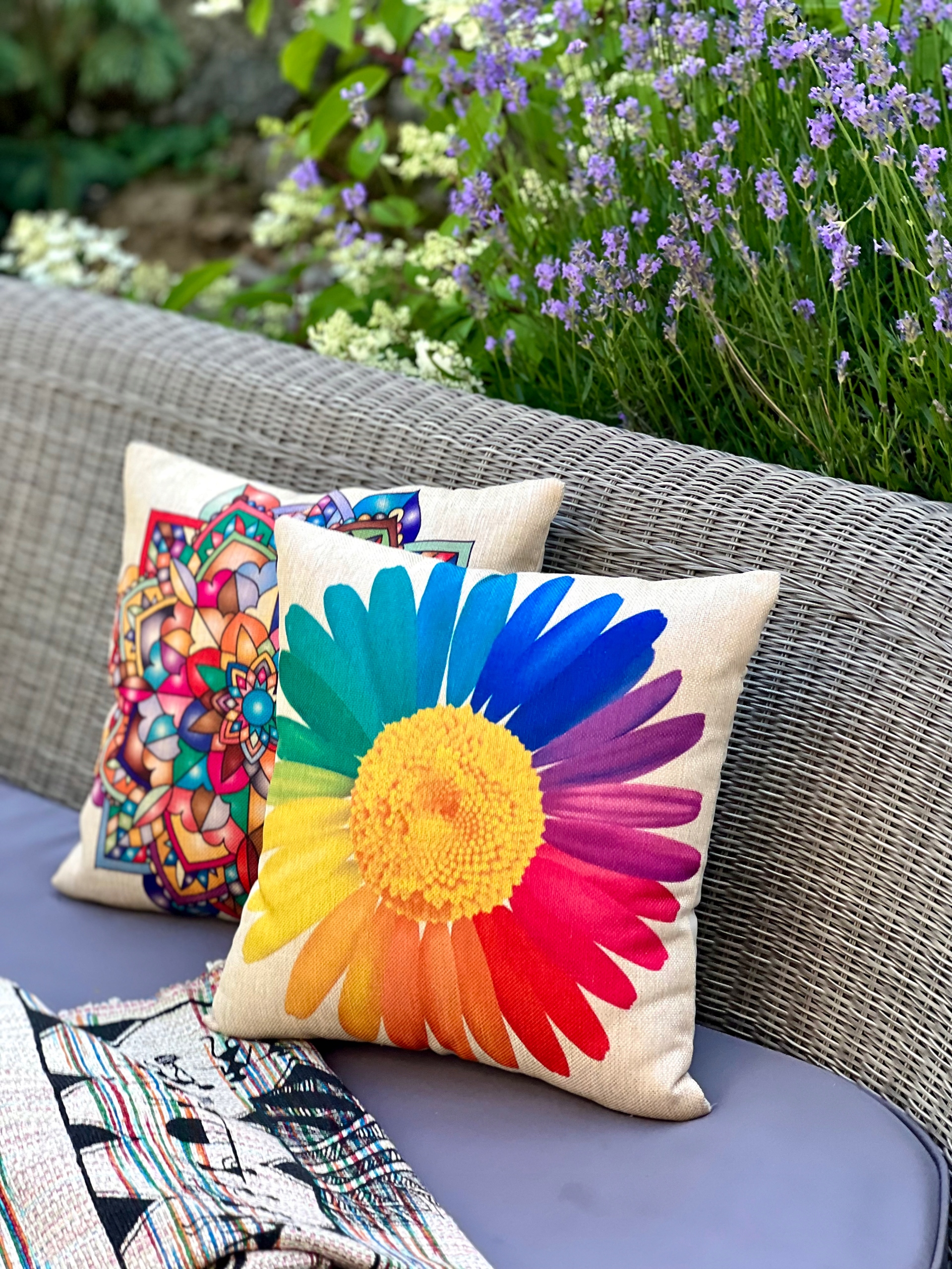 DEKORACYJNA POSZEWKA NA PODUSZKĘ Z JUTY INDYJSKA Długość 40 cm