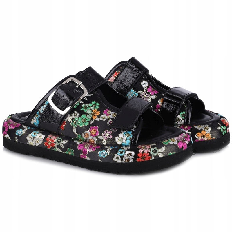 Nazouváky pantofle Bombonella 10T 746.011 150-28 T 2323SYH černé Kůže VEL.37