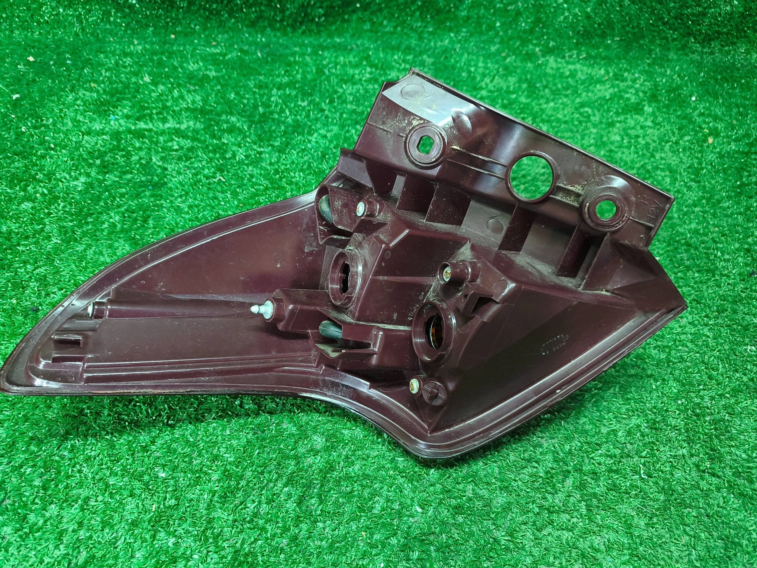 light rear part rear right TOYOTA RAV4 IV 12- NR.266