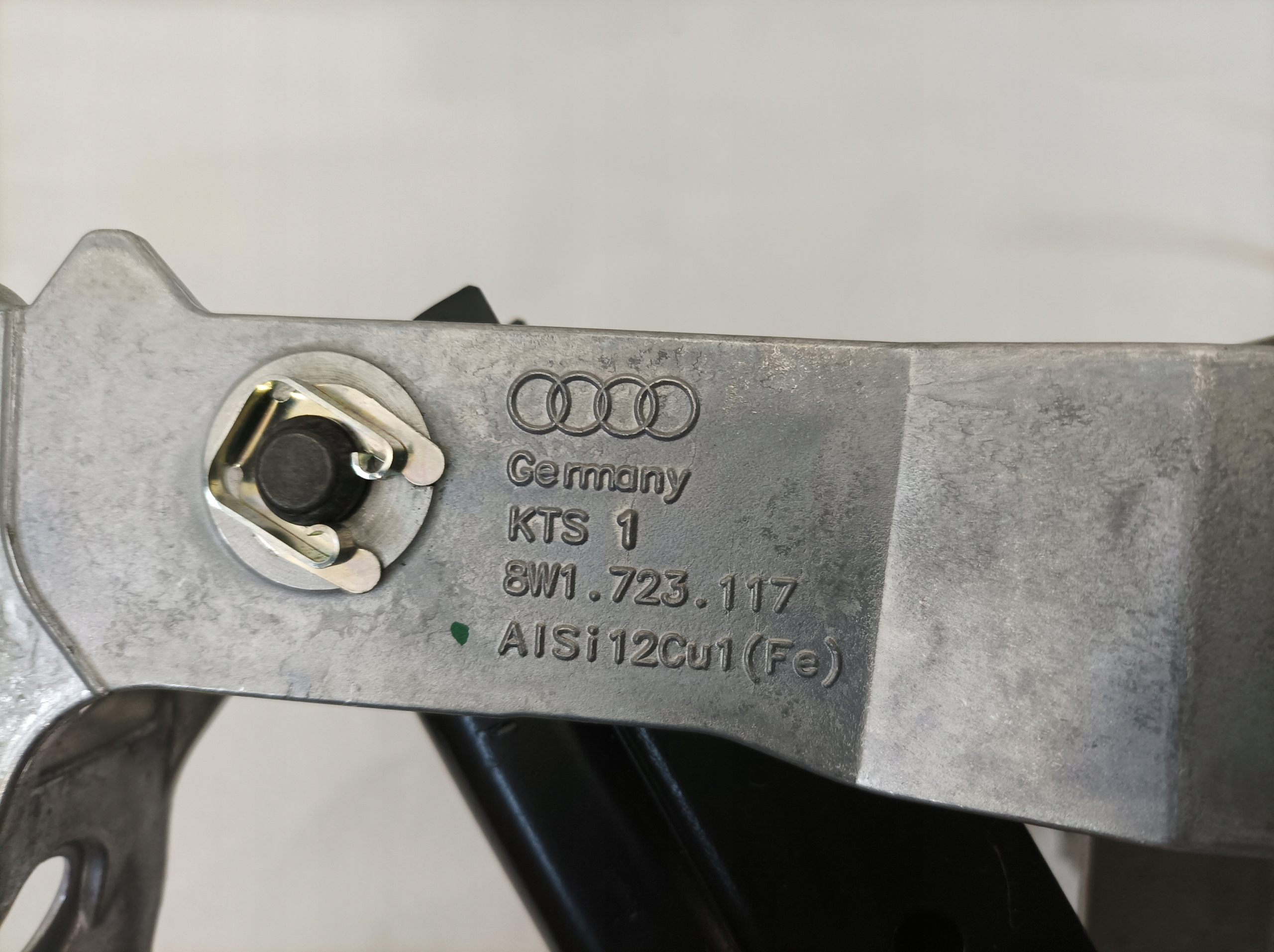 Support PEDAL Frein AUDI A4 B9 8W 8W1723117