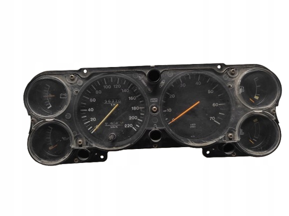 FORD CAPRI III 3 MK3 1978-1986 2.8 V6 AUTOMAT LICZNIK ZEGARY