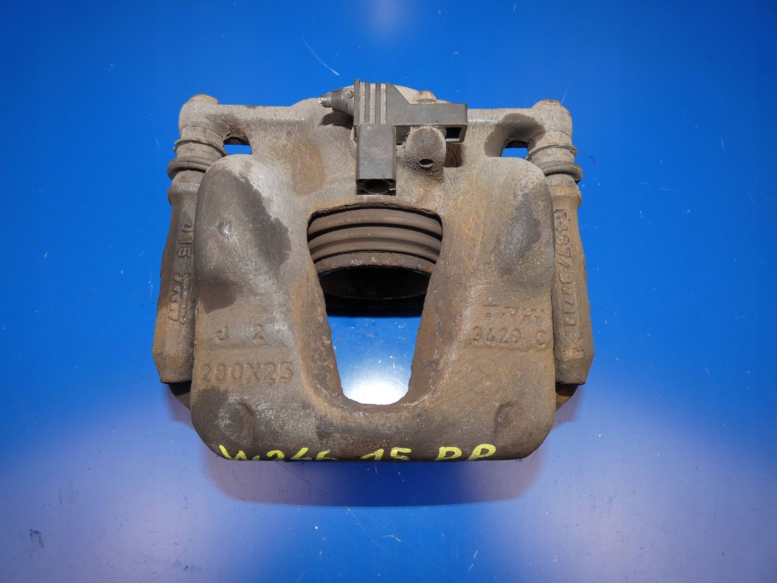 MERCEDES B W246 A W176 CLA W117 caliper brake right front 280x25