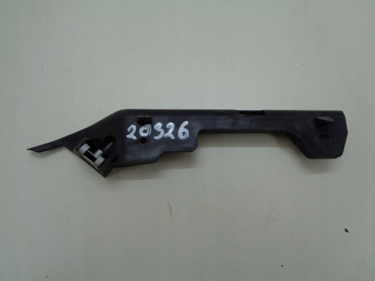 OPEL ASTRA II G ŚLIZG ZDERZAK LEWY PRZÓD