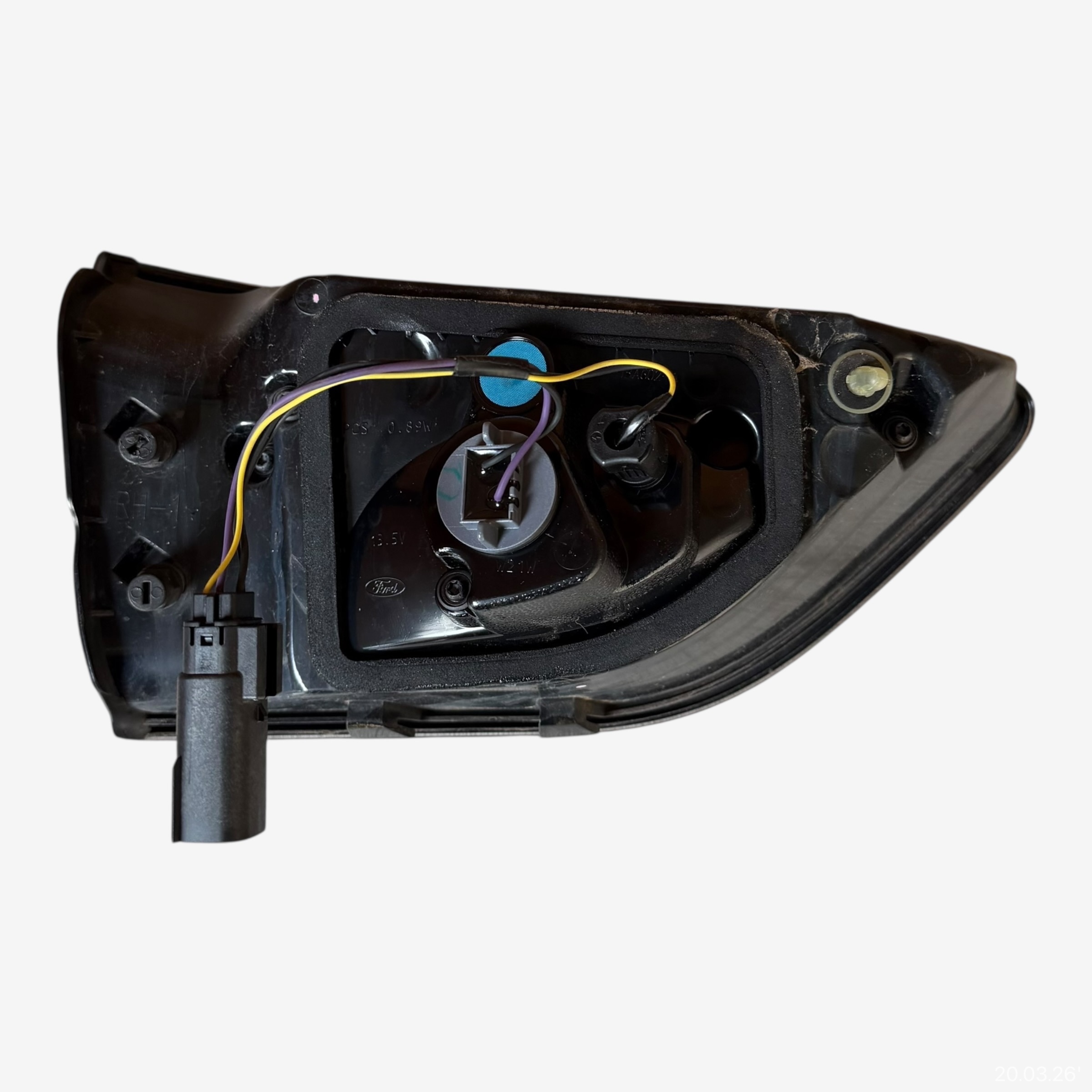 light rear right bonnet FORD KUGA MK3 ST-LINE 2024 ROK