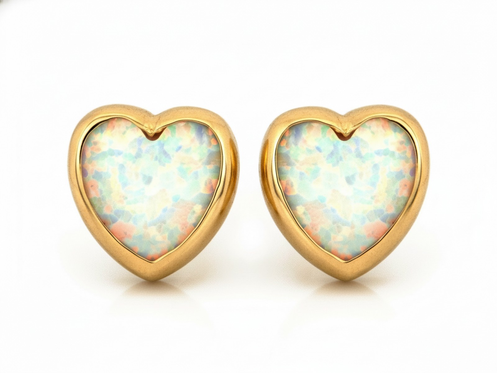 Zlaté náušnice 585, moderní a působivé