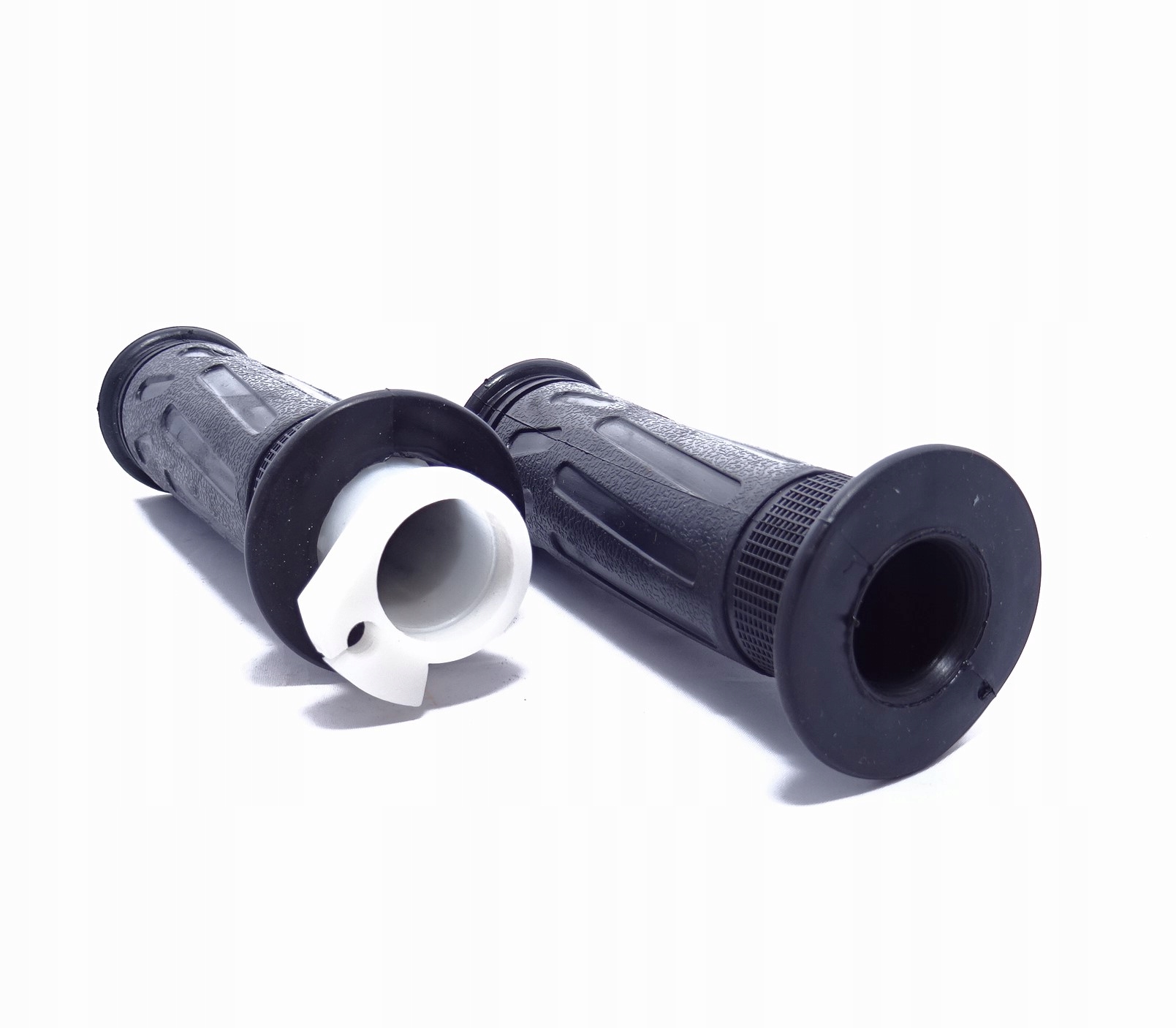 MANETKI KIEROWNICY KPL. CZARNE 2 SZT