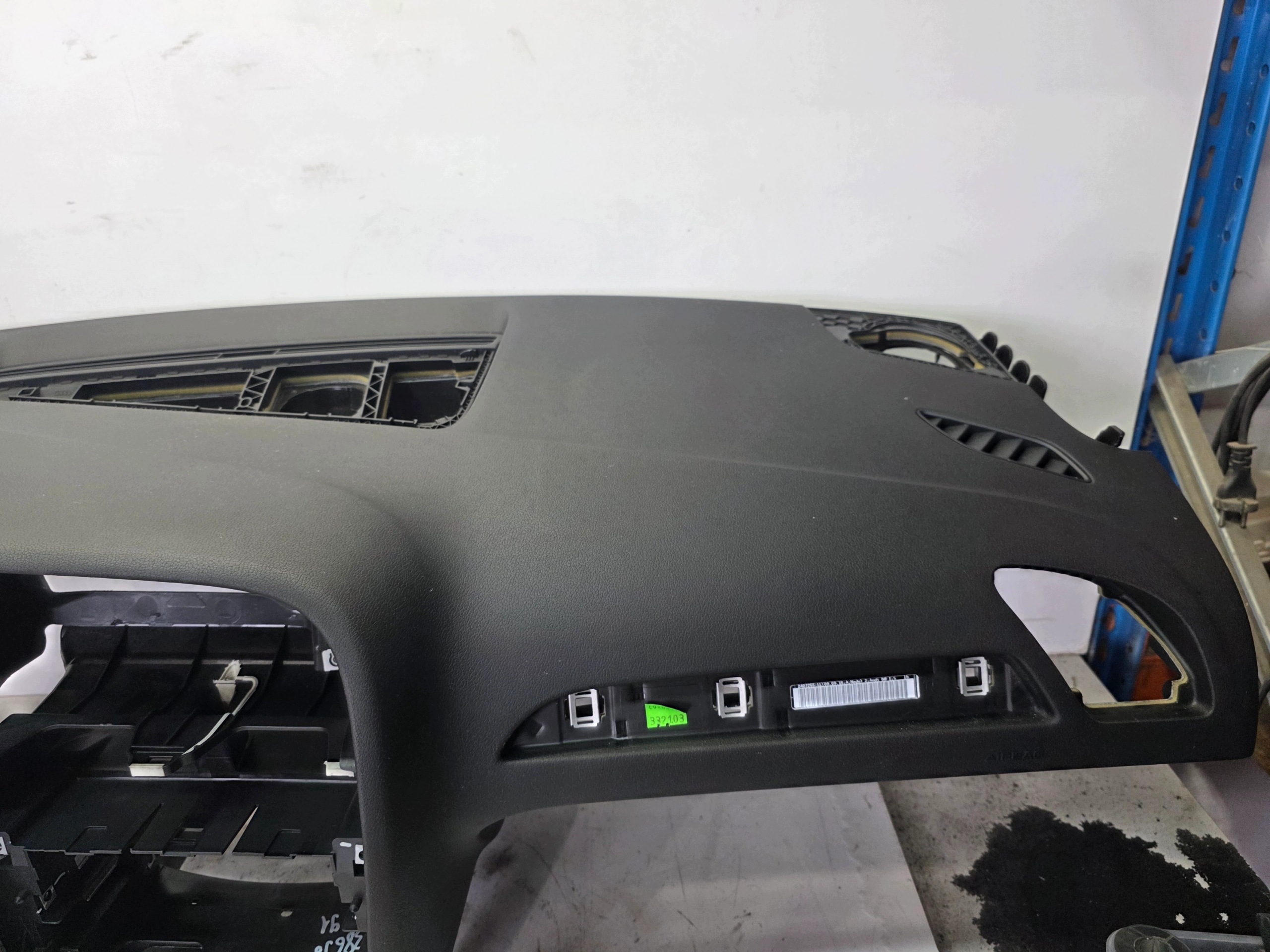 panneau d'instruments habitacle voiture console AUDI A4 B8 LIFT 8K1857041F original