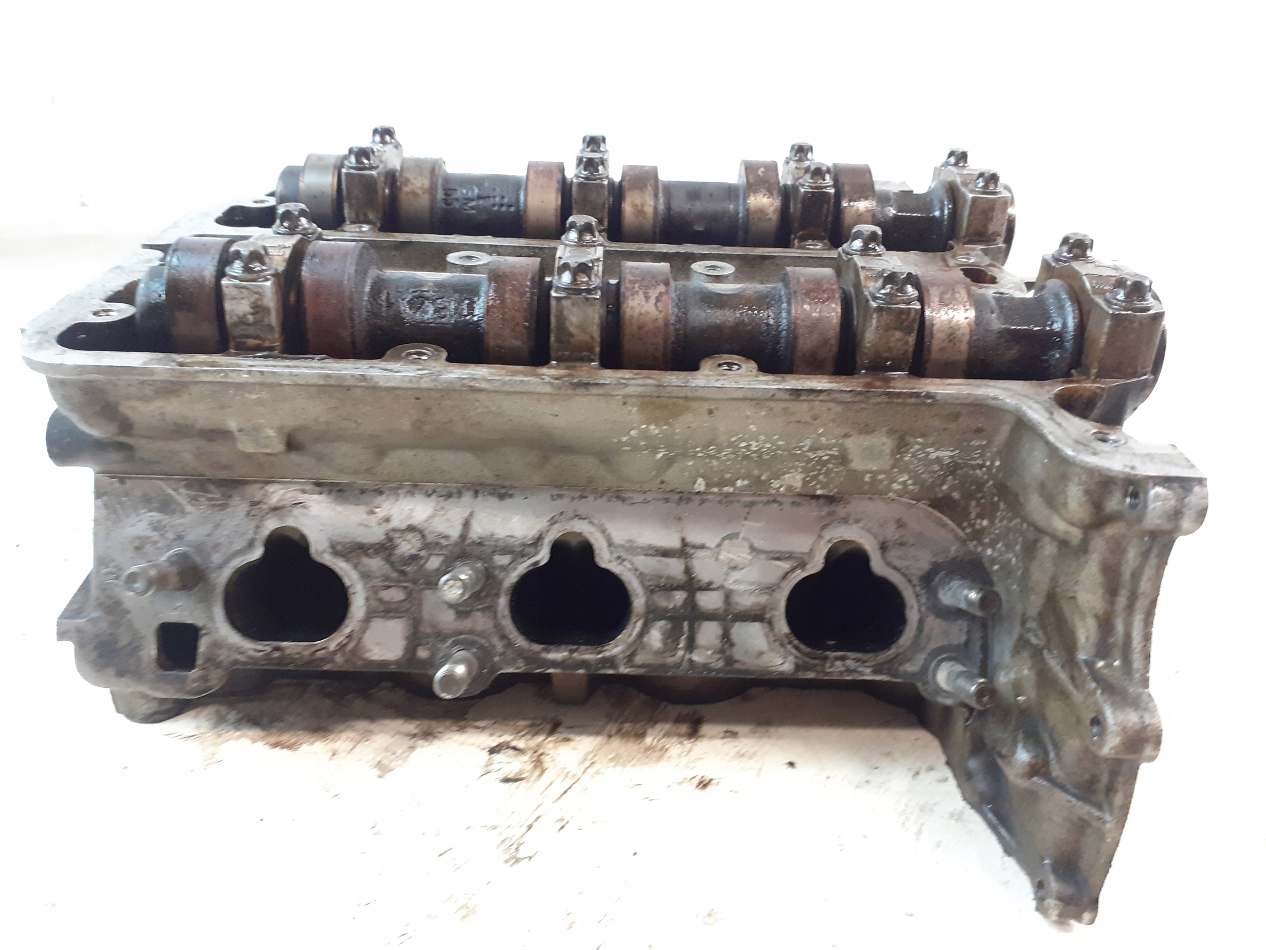 hlava vačky OPEL CORSA C 1.0 12V 90400233