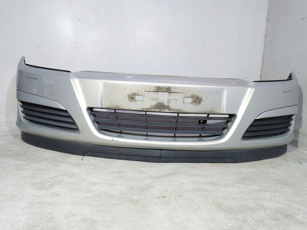 Opel Astra III H 3 nárazník předek přední Z167