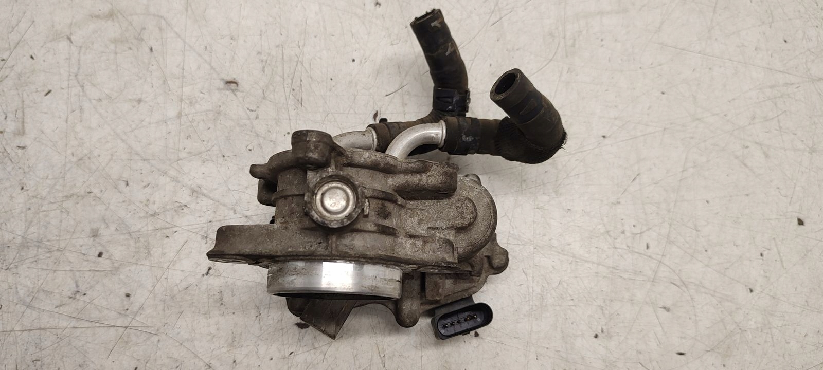 throttle flap VW Caddy III 2,0 TDI