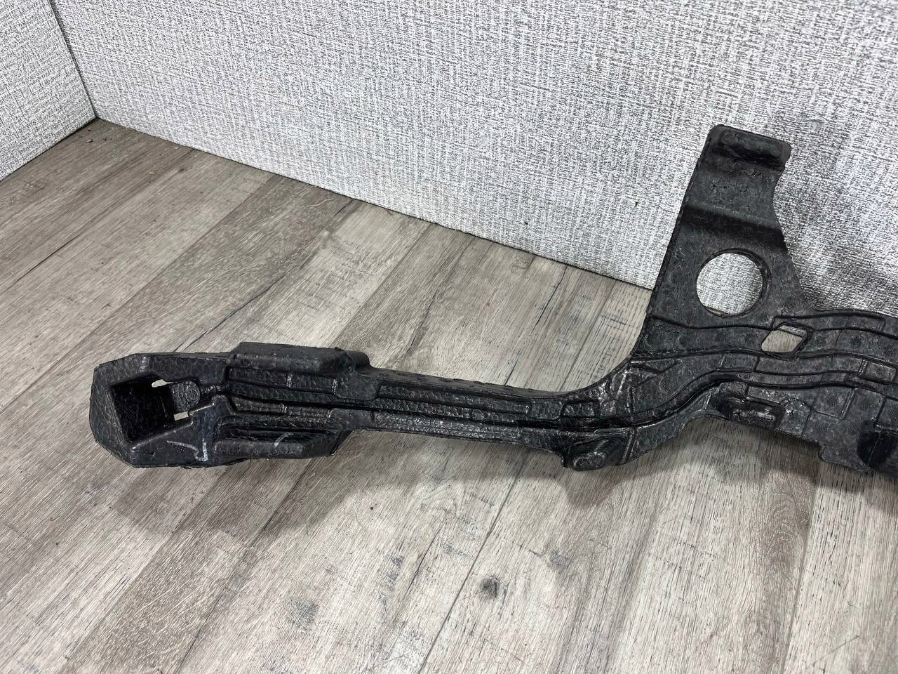 AUDI Q5 II ABSORBER PIANKA nárazníku předek 80A807550G