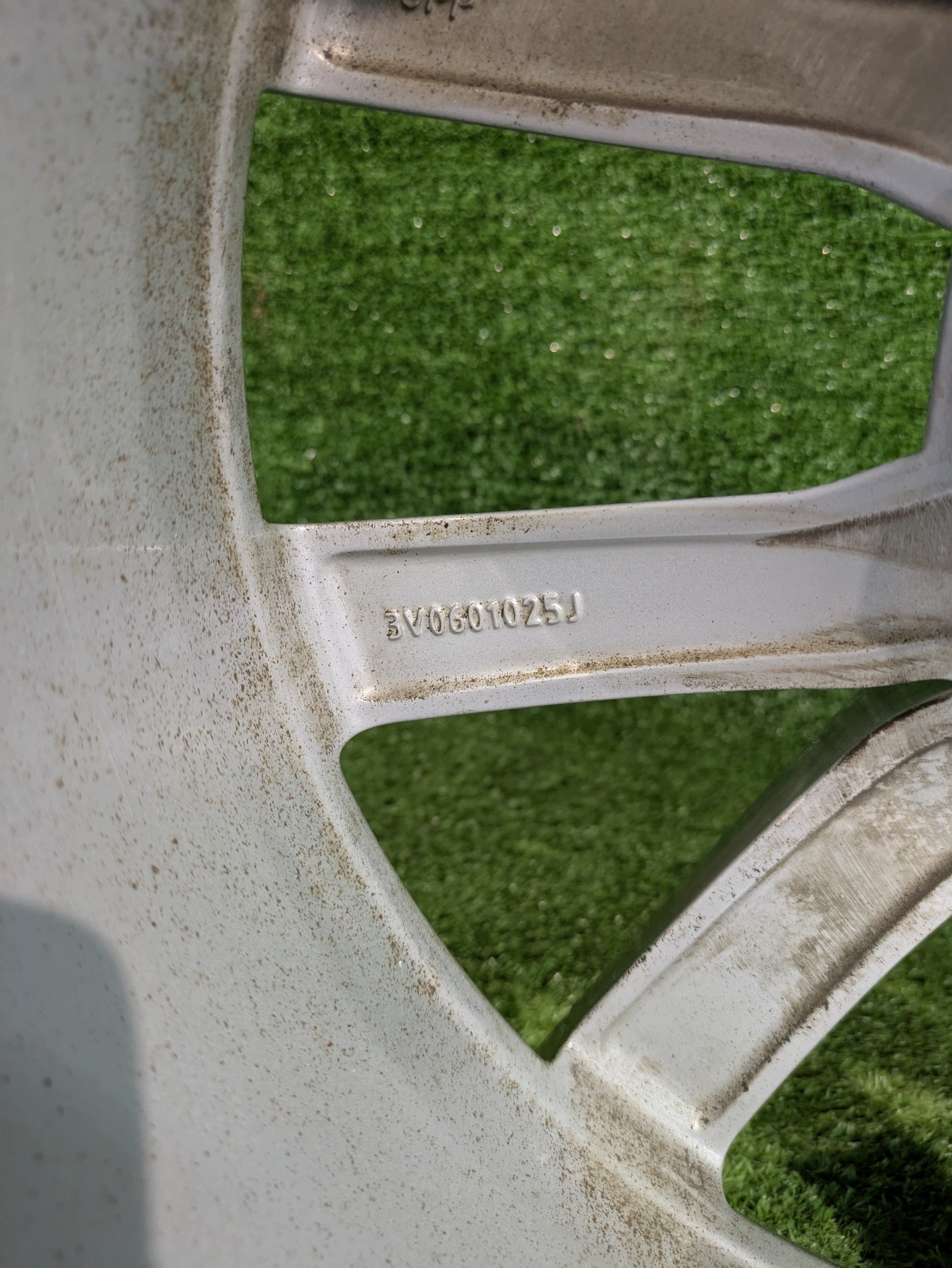 disk disk hliníkový SKODA SUPERB 18" x 8J ET44 NR.F292