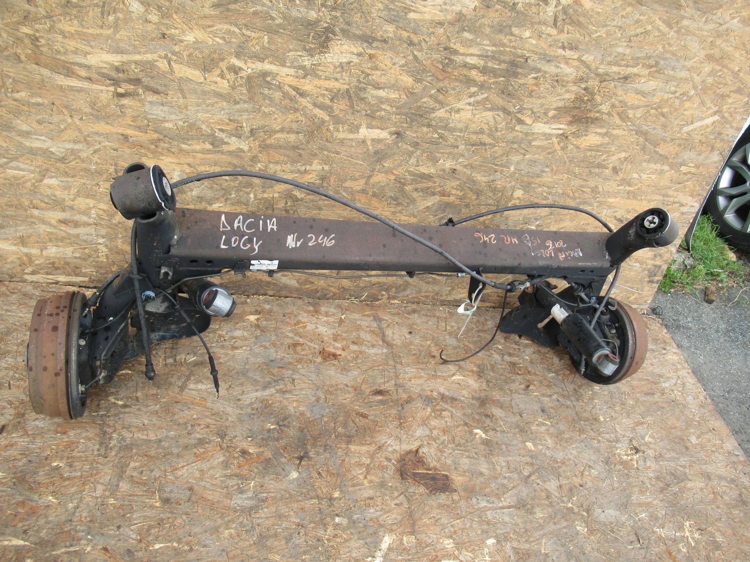 axis rear part Dacia Lodgy 16