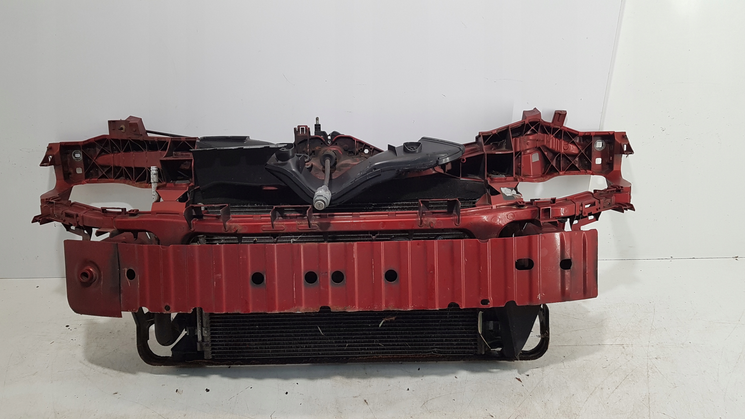 FORD C MAX MK1 LIFT PAS PRZEDNI CHLODNICE 1.8 16V