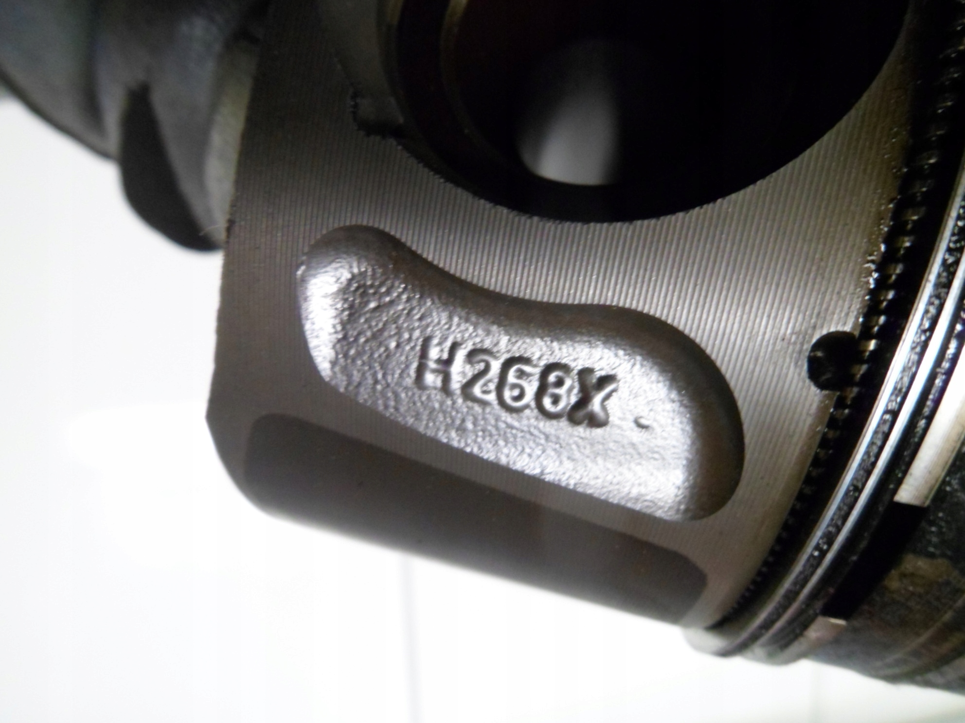 RANGE ROVER SPORT 3.0D 306DT piston H268X connecting rod
