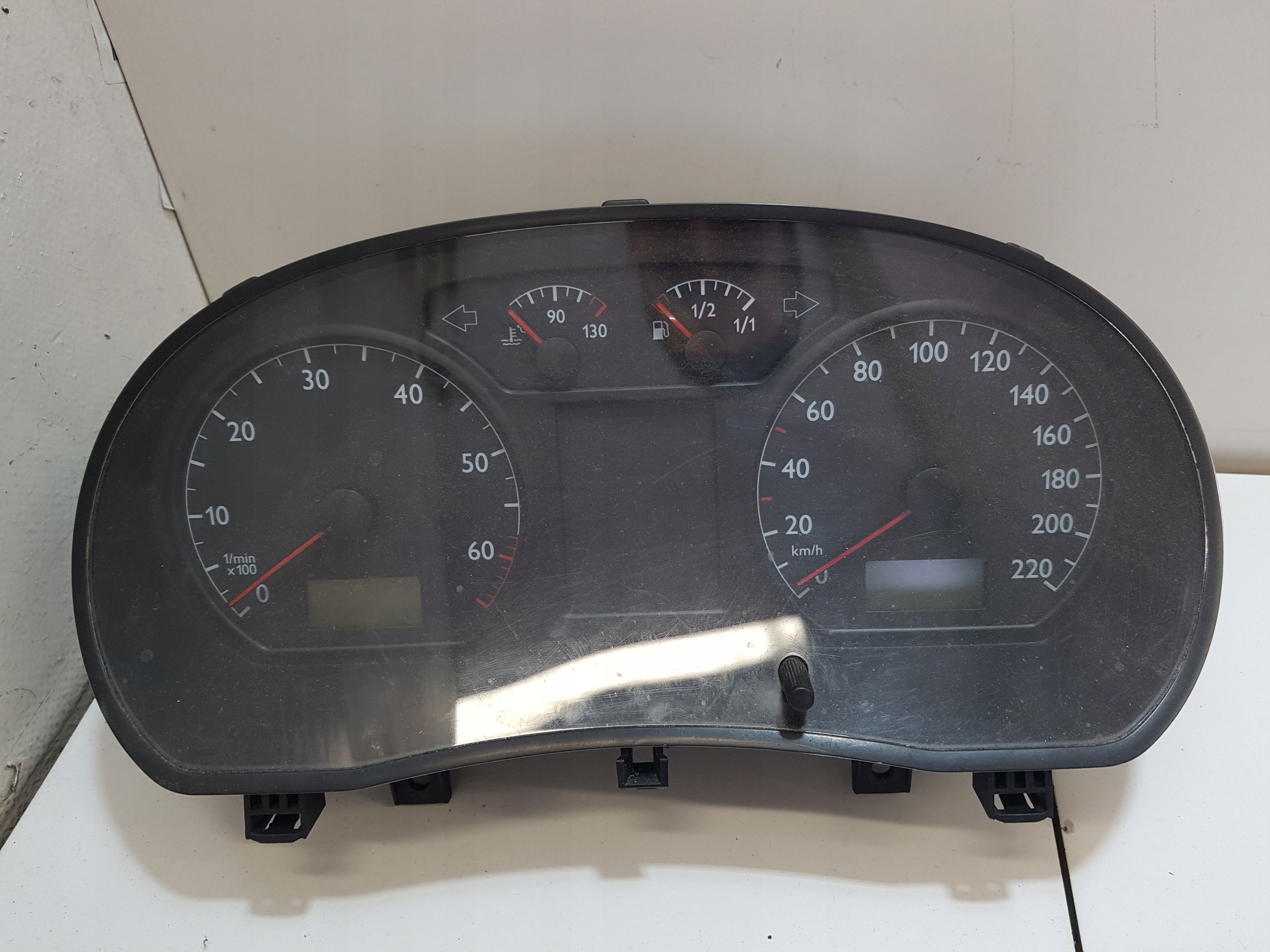 dials dials VOLKSWAGEN POLO 4 1.2 6Q0920800P