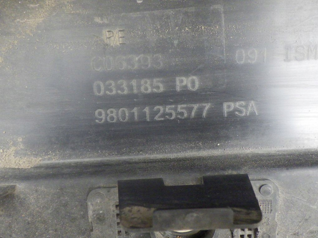 PEUGEOT 2008 e 1 13- Paraurti posteriore