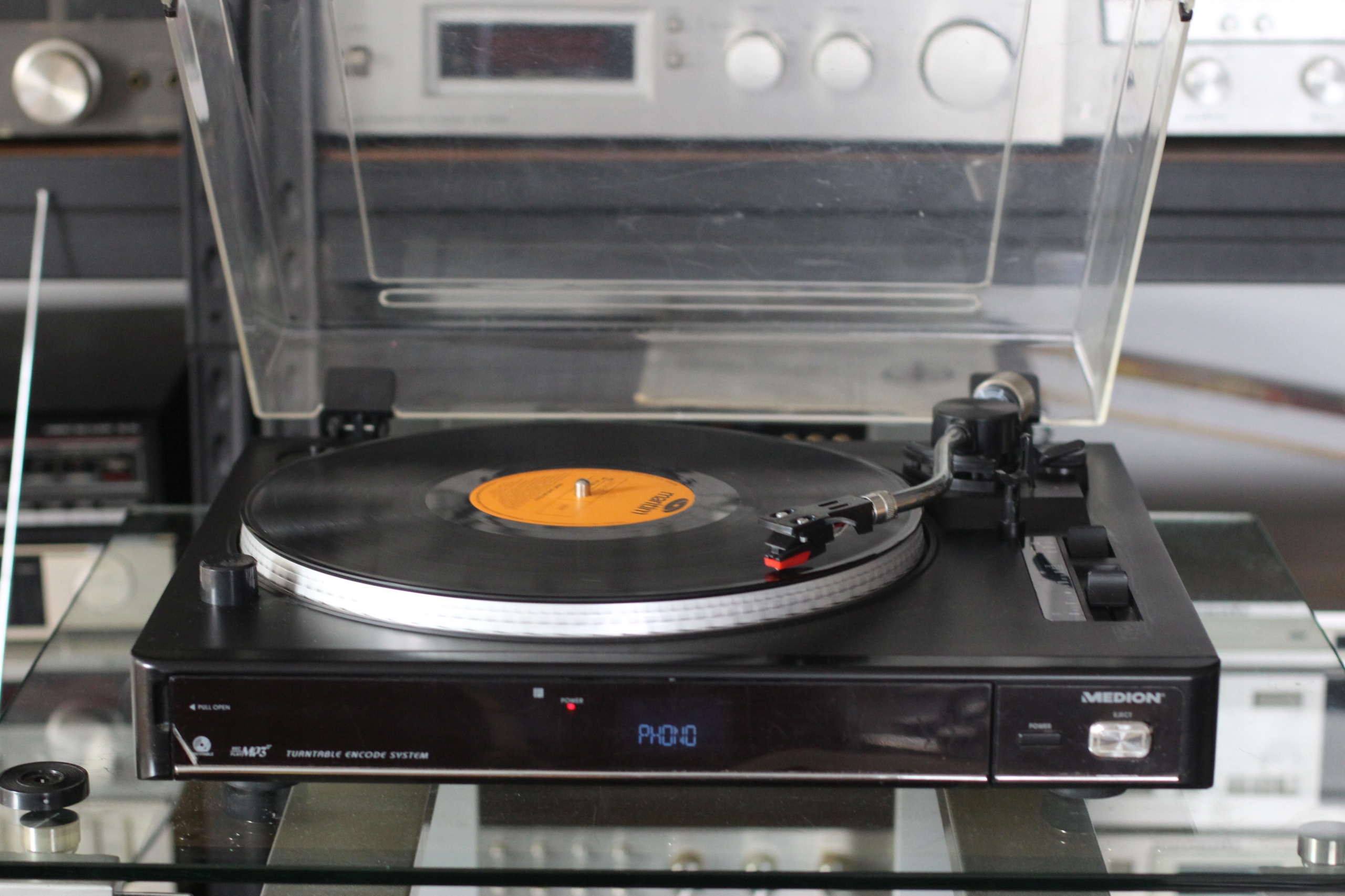 Medion MD 83821 USB,SD gramofon