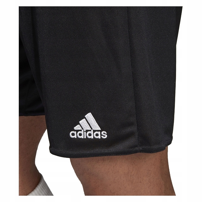 ADIDAS KOMPLET SPORTOWY KOSZULKA SPODENKI rozm. M Wzór dominujący logo