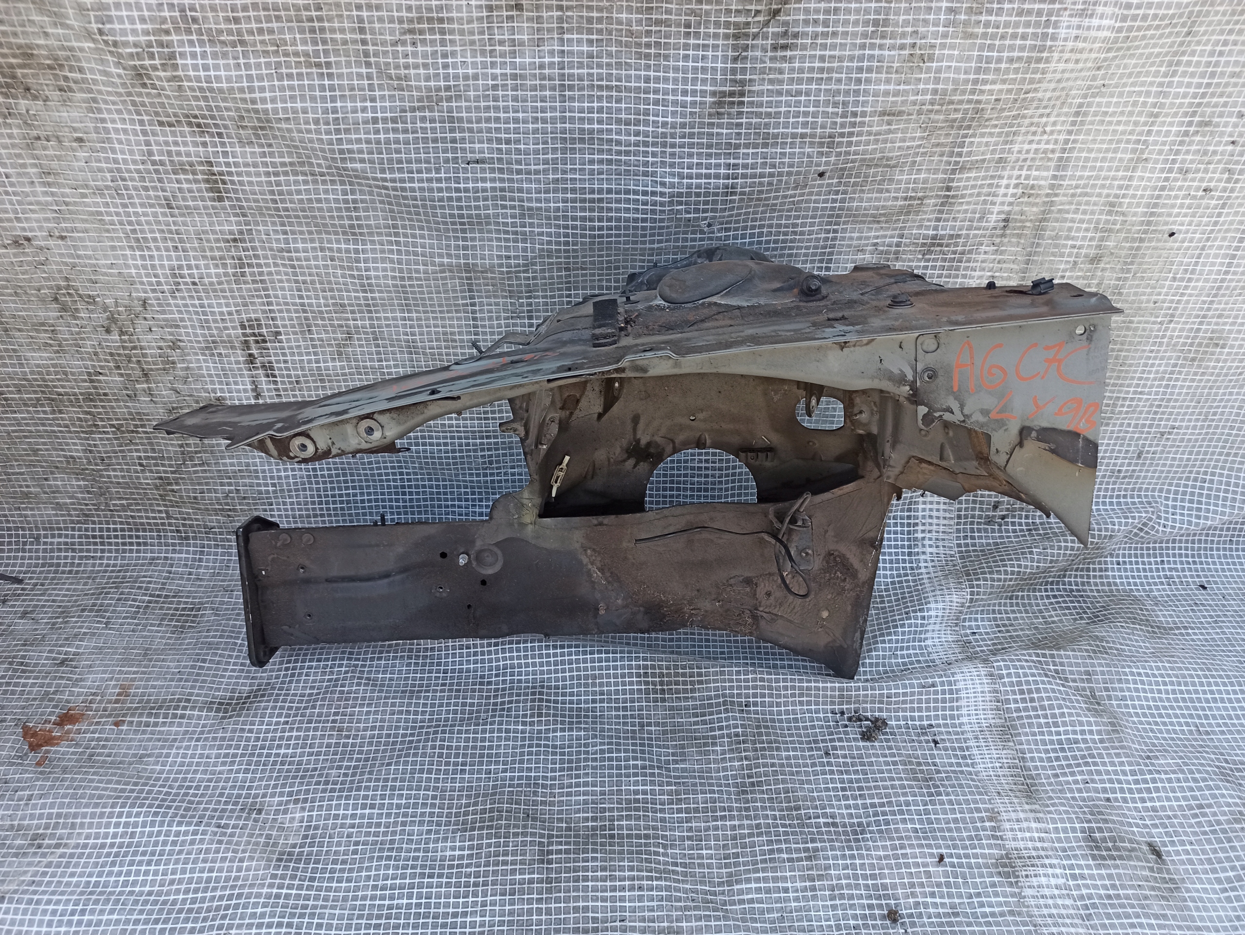 AUDI A6 A7 C7g ЧЕТВЕРТИНА ЛІВА ПЕРЕДНЯ ПЕРЕД ЛОНЖЕРОН ФАРТУХ Ly9b