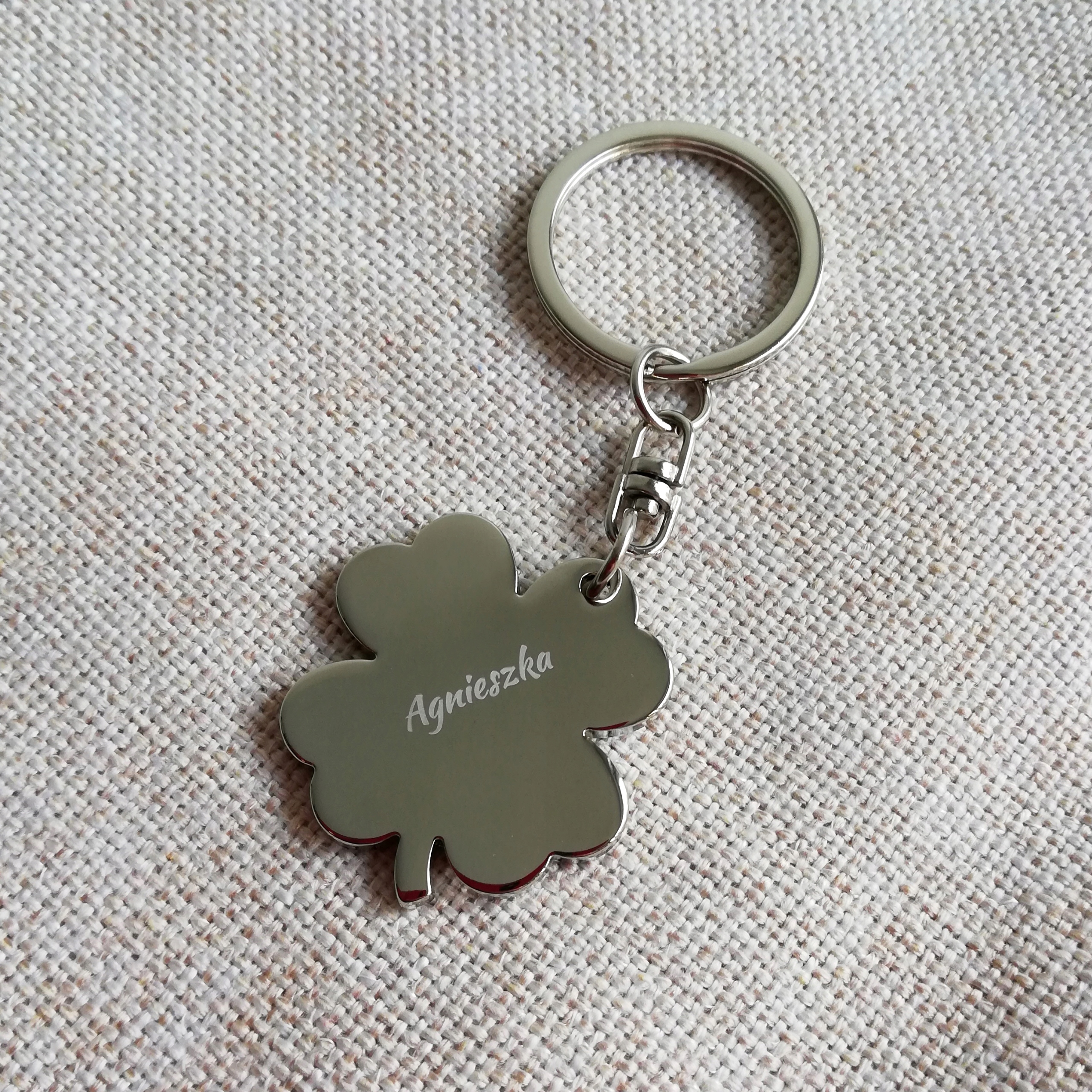 BRELOK do kluczy z grawerem Koniczyna Clover Luck — 12