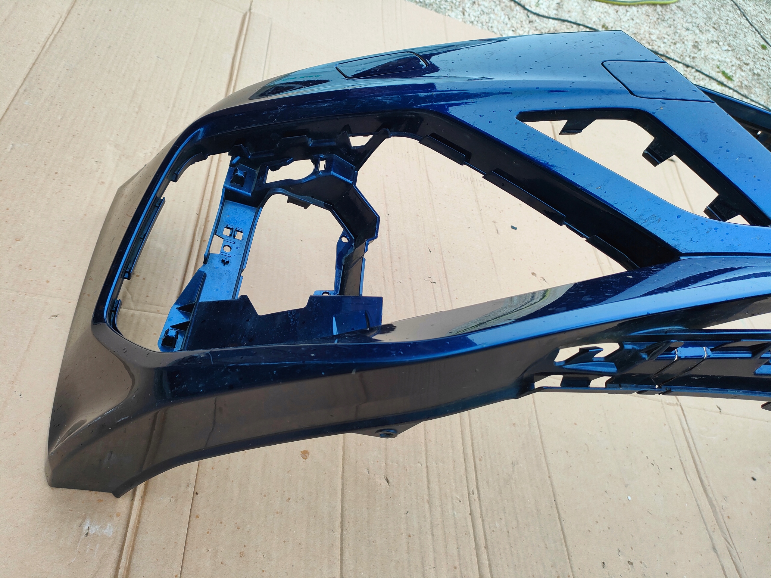Audi RS5 front bumper 8W6807437AH 8W6807437AJ front