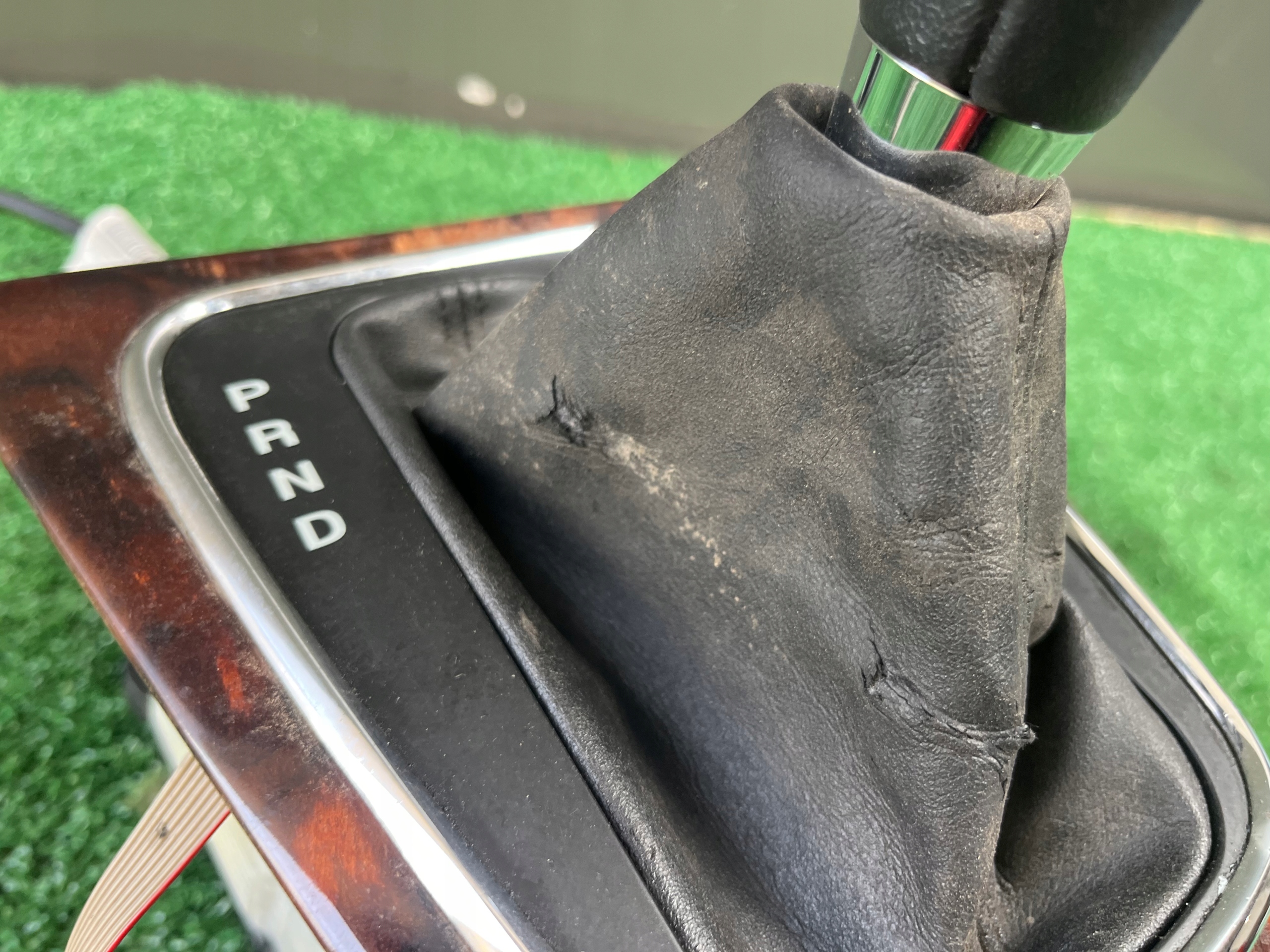 trim changes of the gear JAGUAR X-TYPE 9X43-7K004-AC