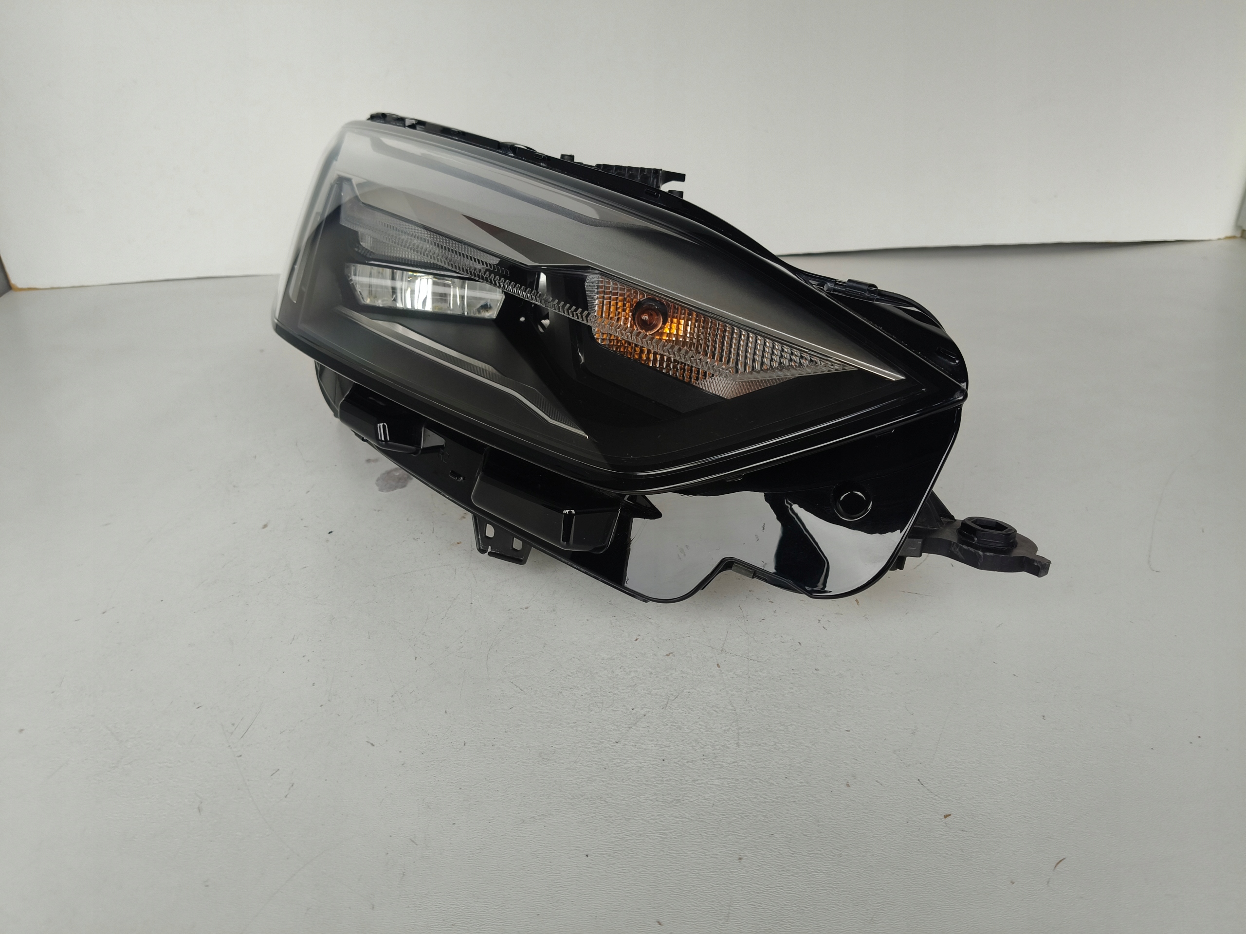 light right REFLEKTOR AUDI A5 II 8W6 19- LIFT FULL LED