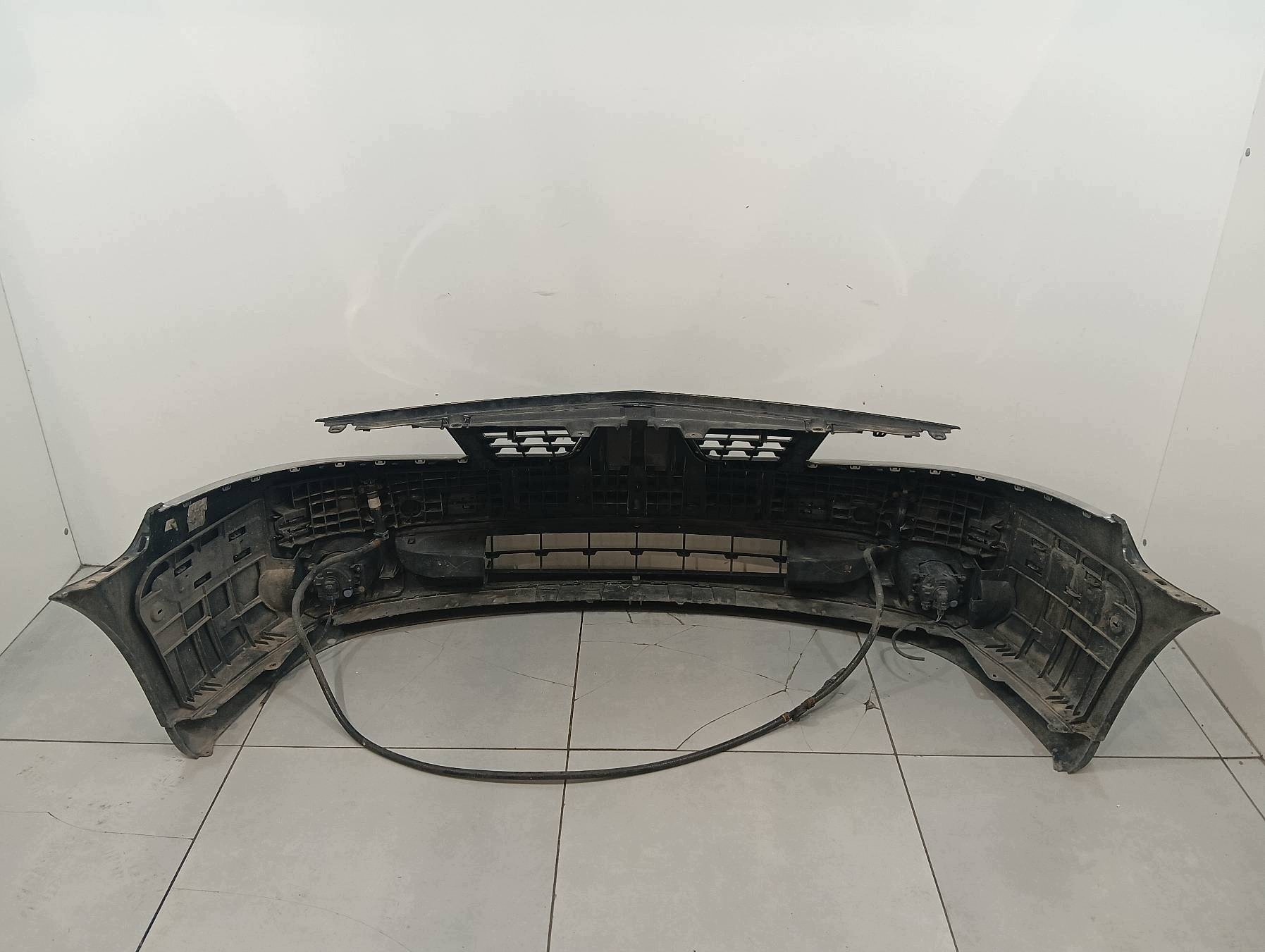 bumper front washers XENON LIFT Renault Laguna II (2000-2007)