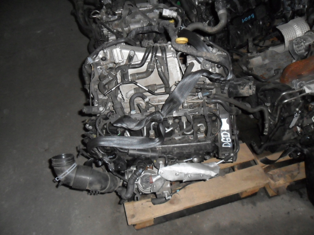 SILNIK MOTOR VW TIGUAN TOURAN 1.6TDI DGD DGDA DGDB