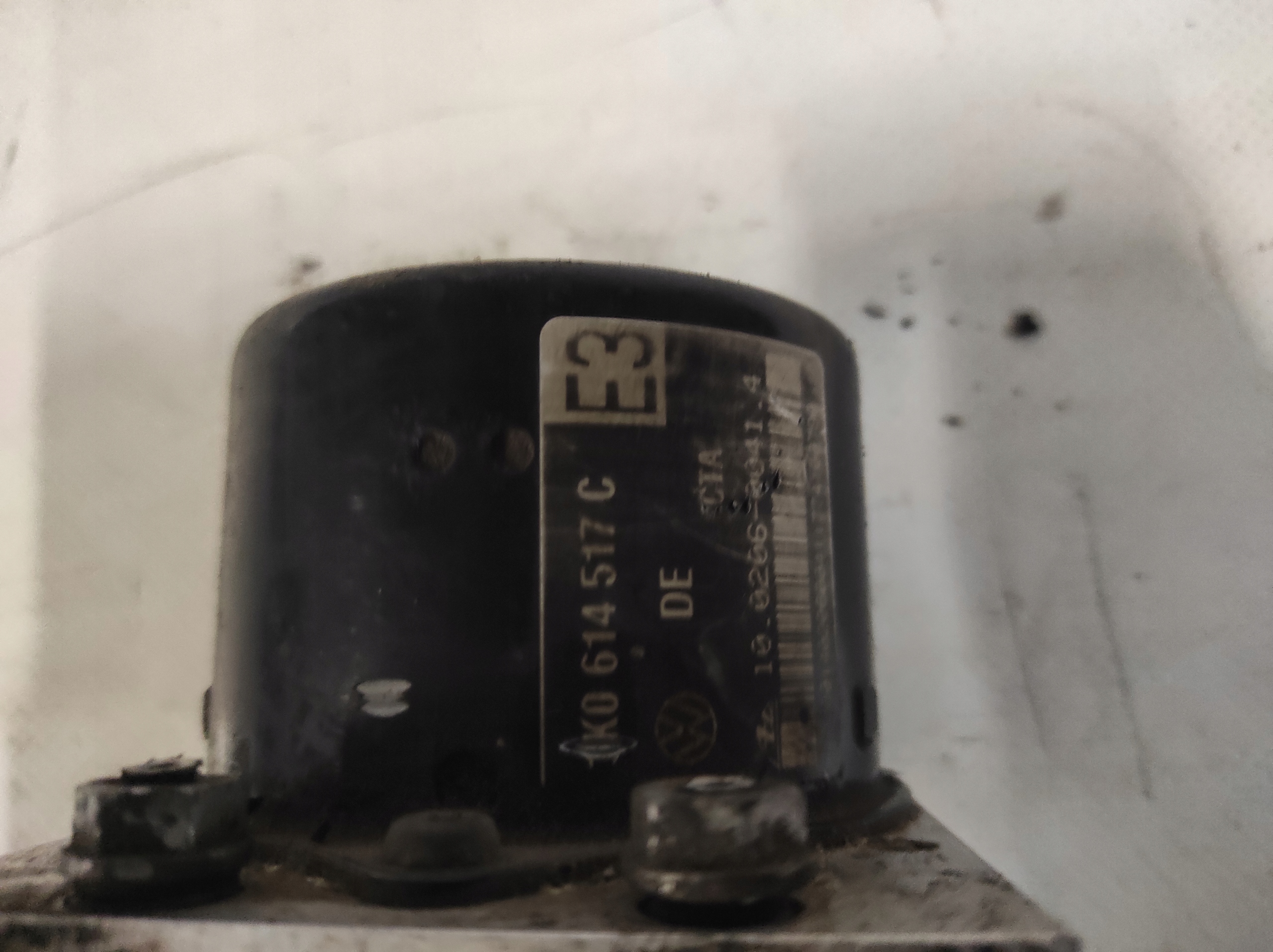 Audi A3 8P OE 1K0907379E Pumpe ABS