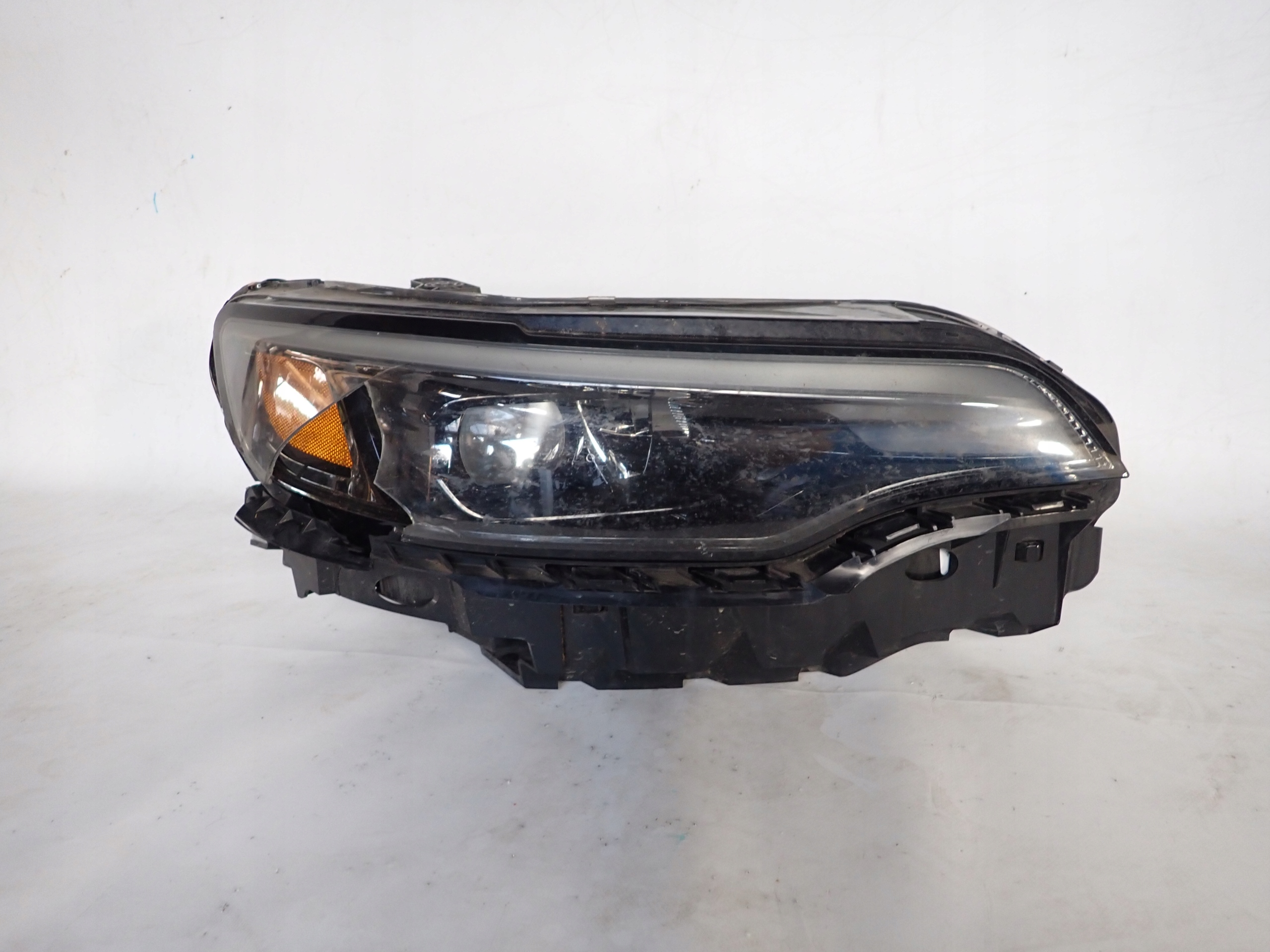 JEEP CHEROKEE KL 19- PERFORMANCE FULL LED right light USA