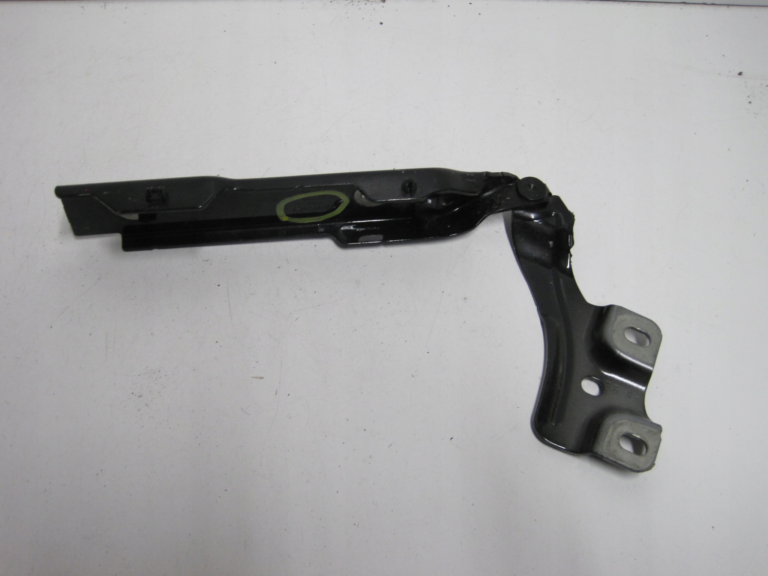 hinge bonnets Audi A1 82A 82A823301 left
