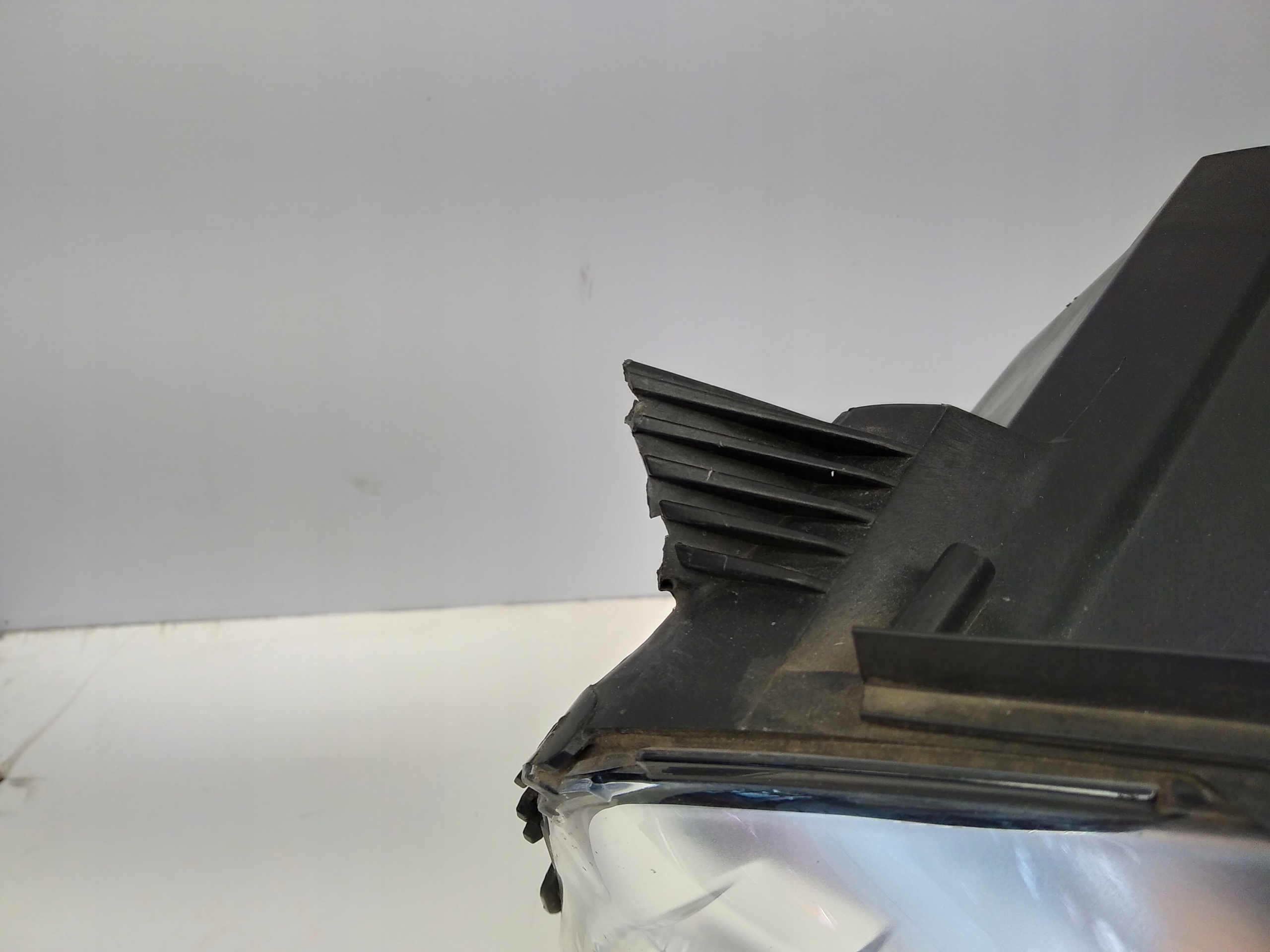 16r- Peugeot Expert III Traveller reflektor light front left OM 9808572680