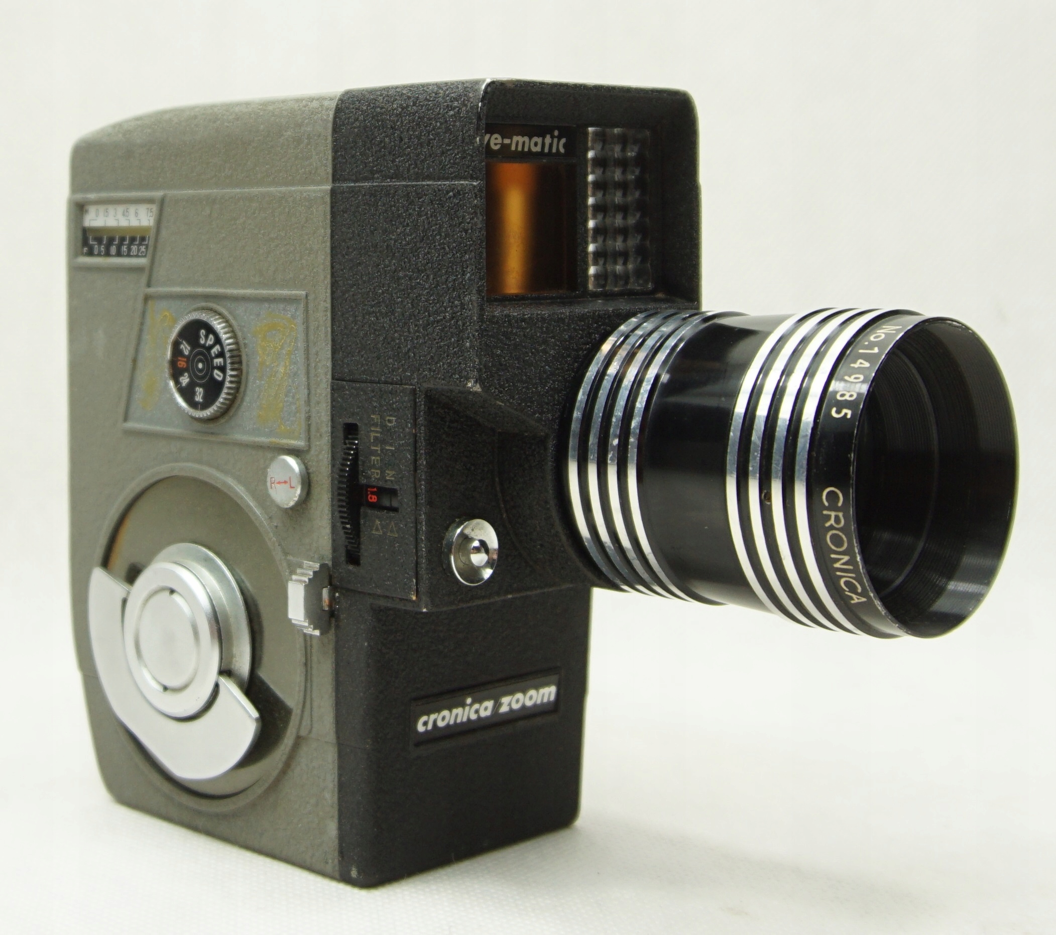 Аналоговая камера CRONICA 8 8mm