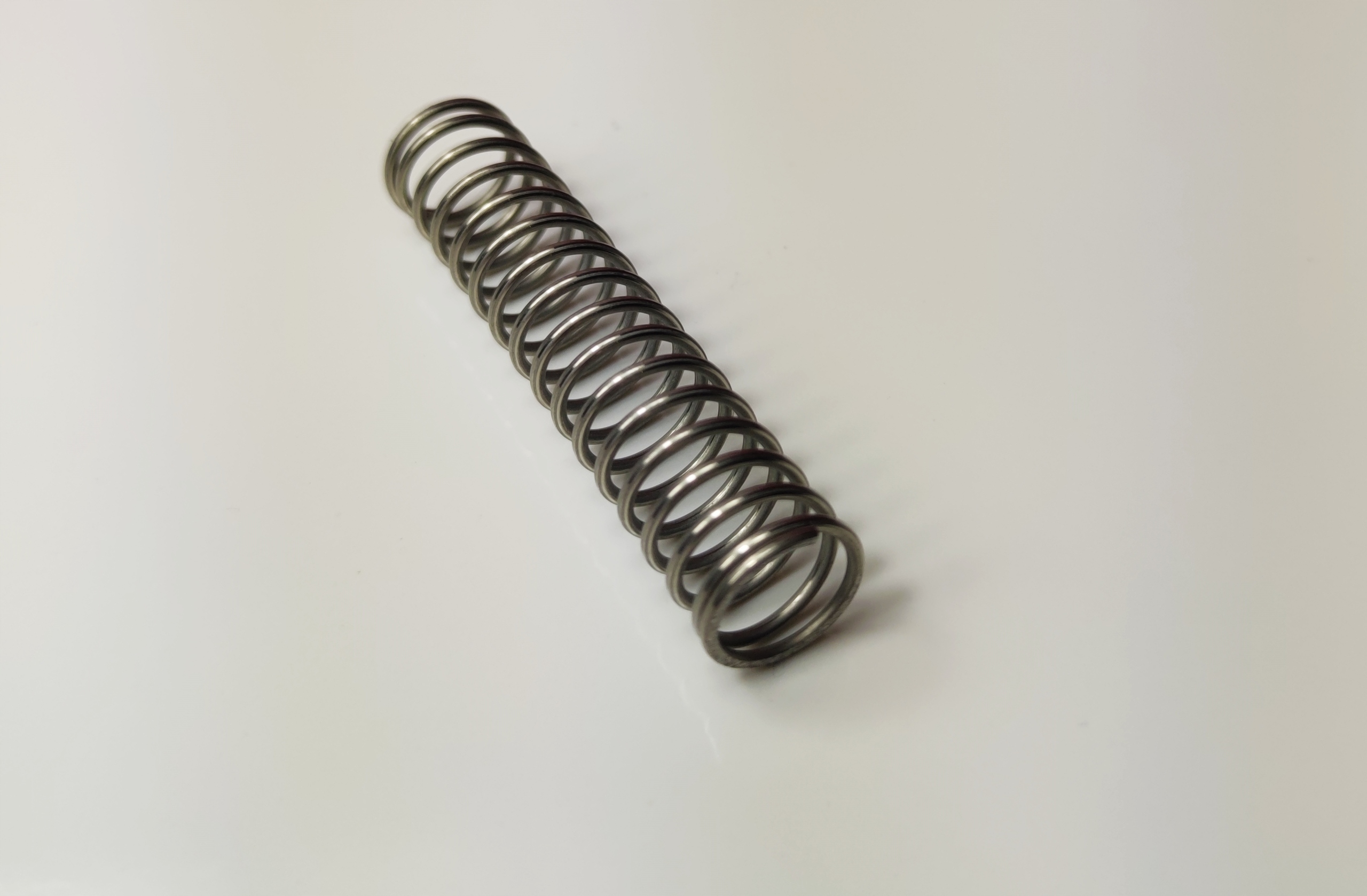 

Sprężyna naciskowa Nierdzewna 1,5 mm x 15,8 x 73,8