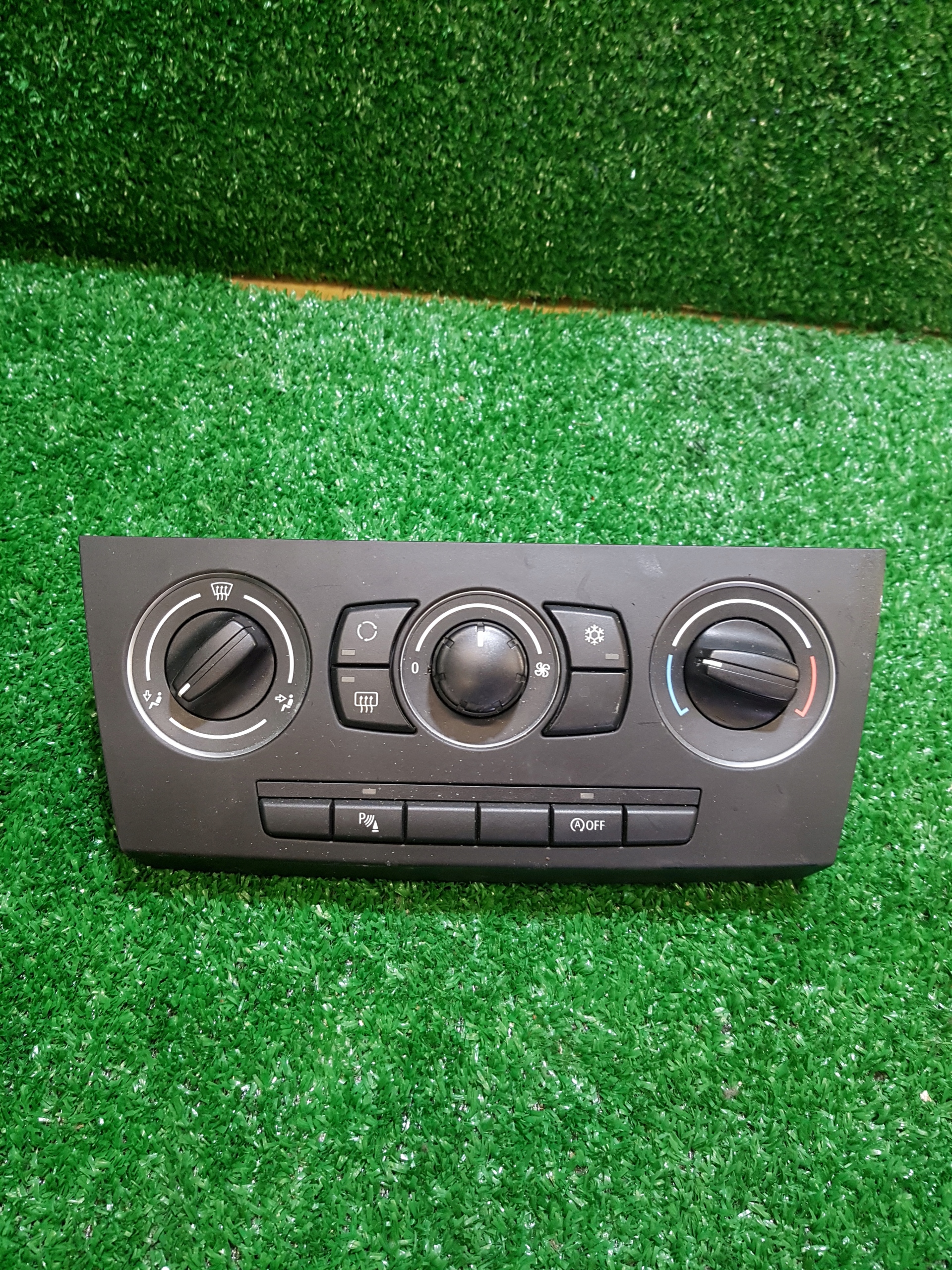 panel ovládání klími BMW E90 64119162986