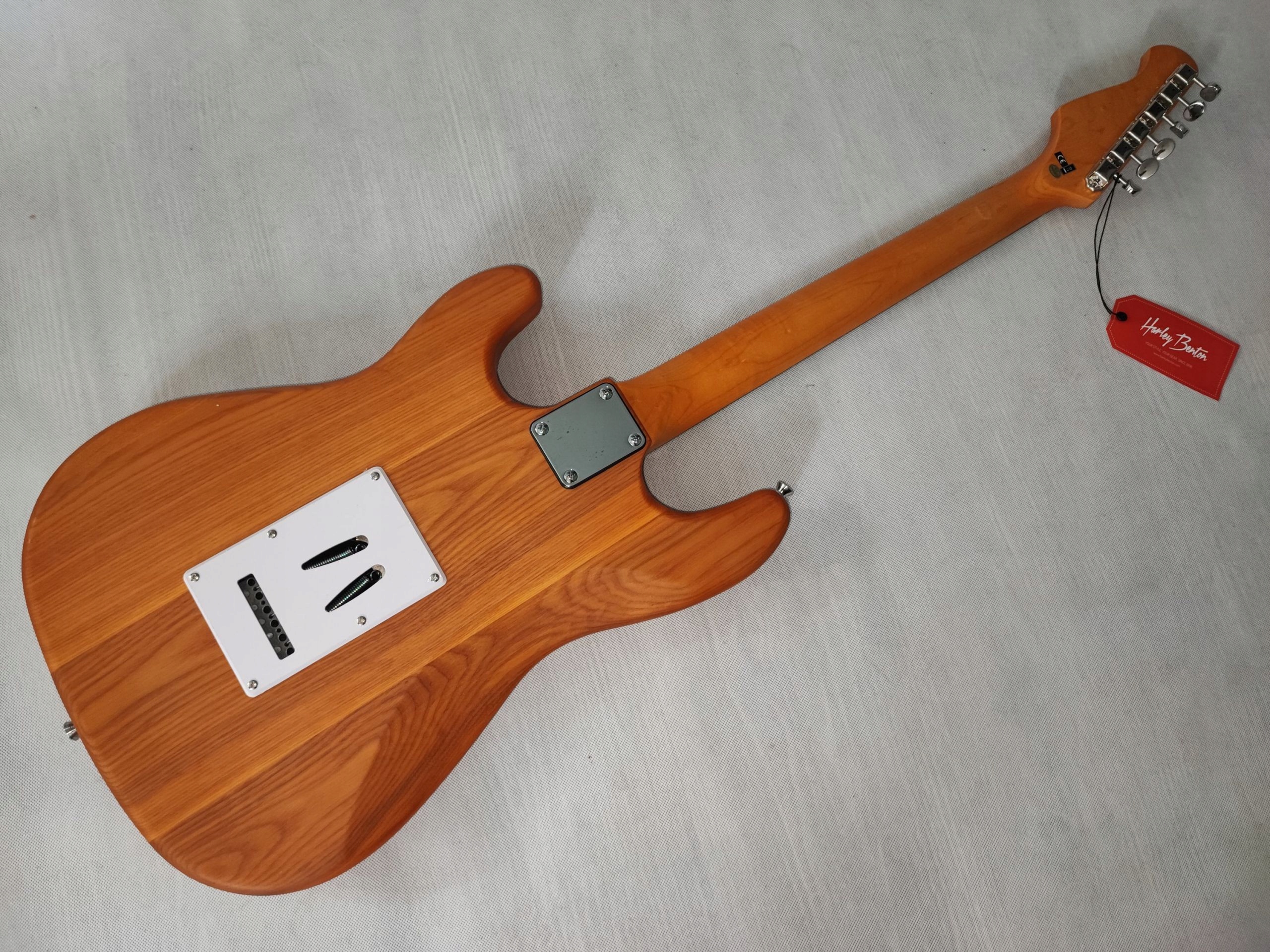 HARLEY BENTON ST-90SA STRATOCASTER WYREGULOWANY Mostek Ruchomy