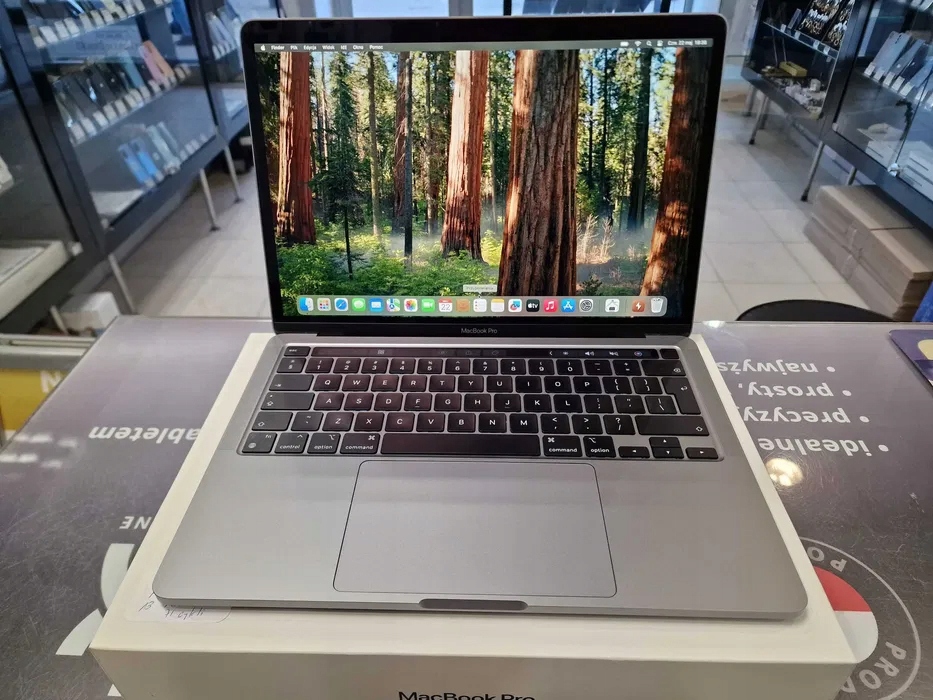Macbook PRO 13 2020/ M1/ 8GB/ 256GB/ Space Gray/ 71 cykli