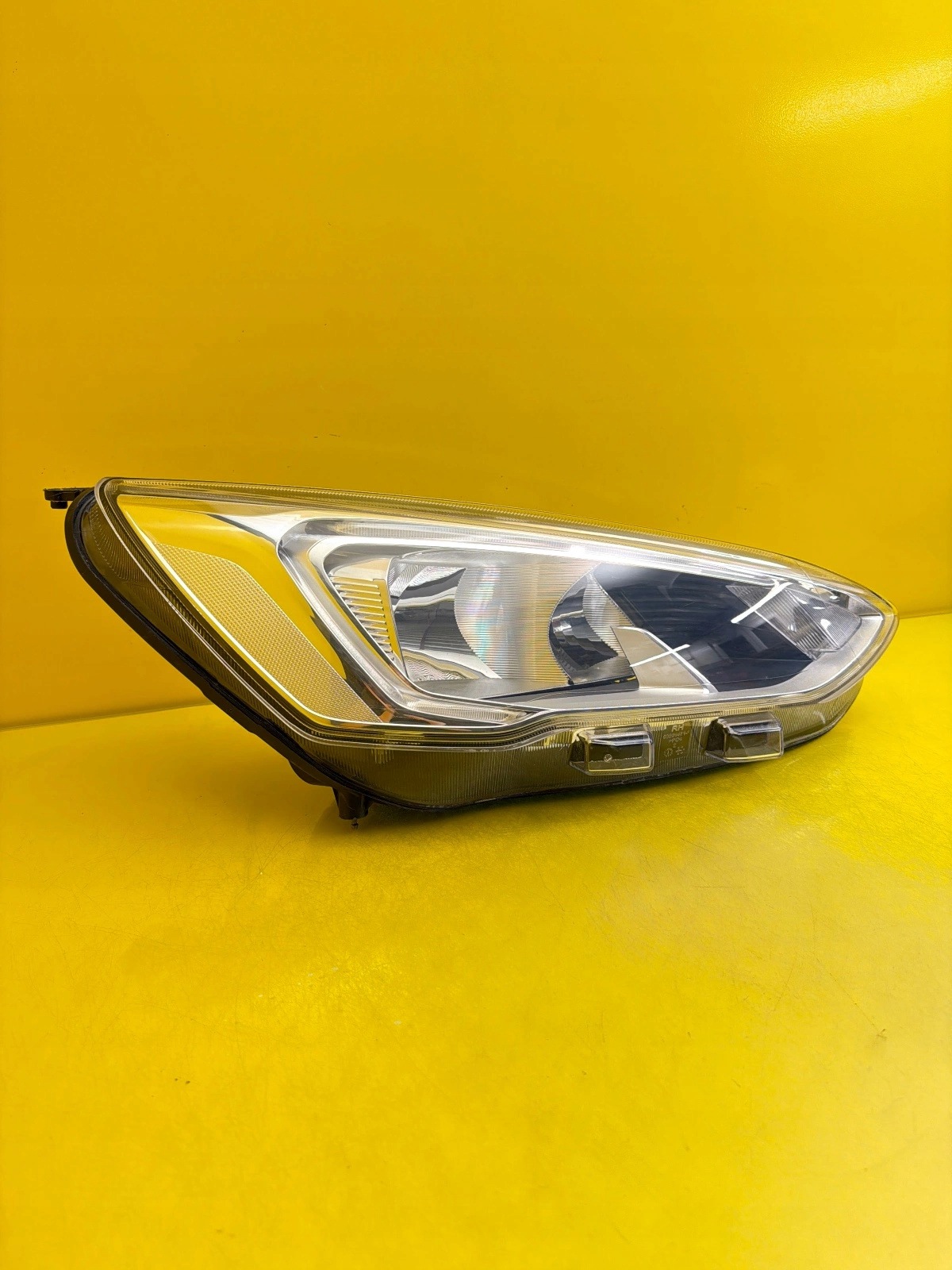 light right Ford Focus MK4 4 IV 2018-2021 normal Led JX7B-13W029-AE