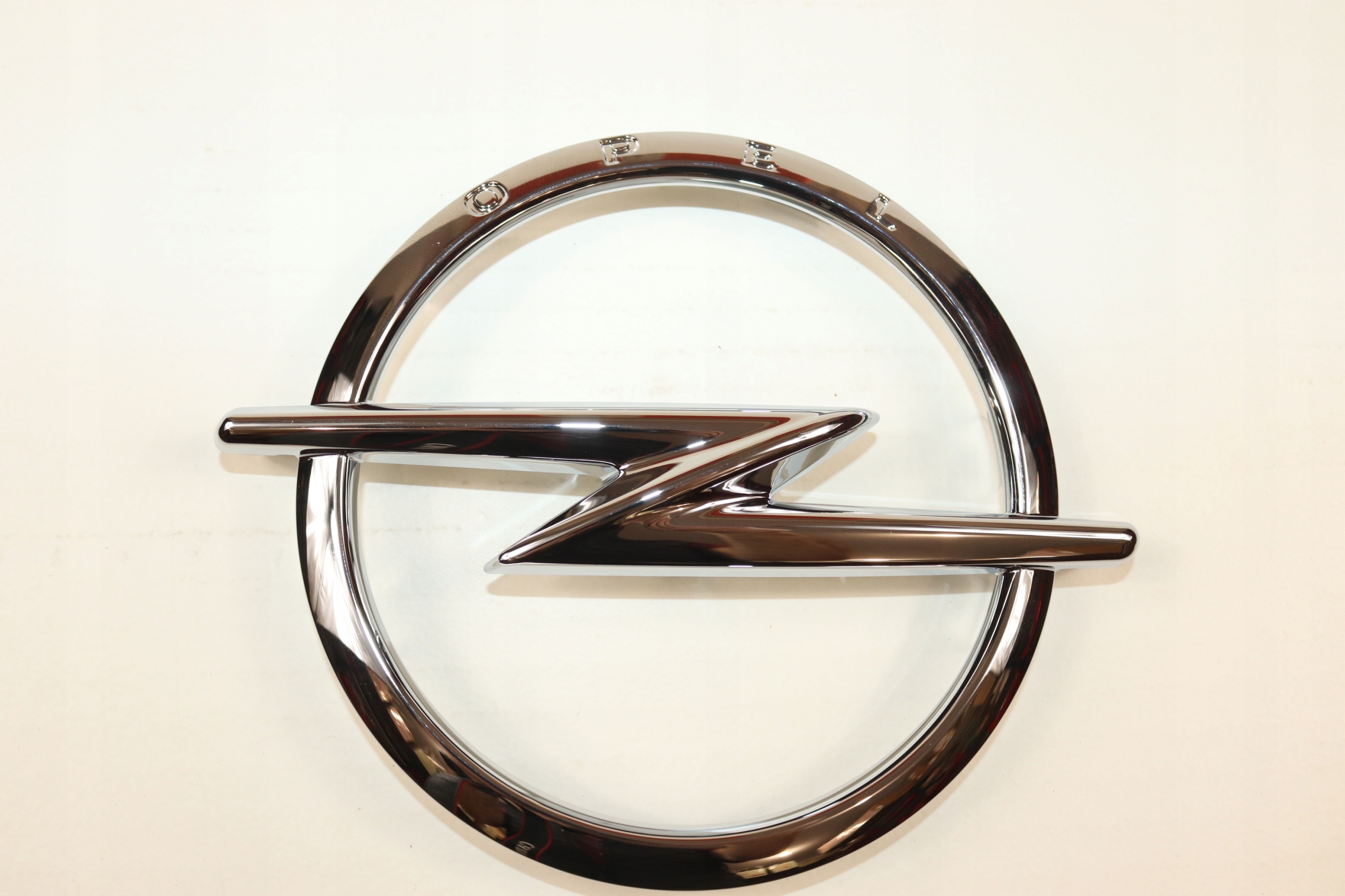 39203532 - OPEL INSIGNIA B LIFT ЕМБЛЕМА ПЕРЕДНЯ РЕШІТКА